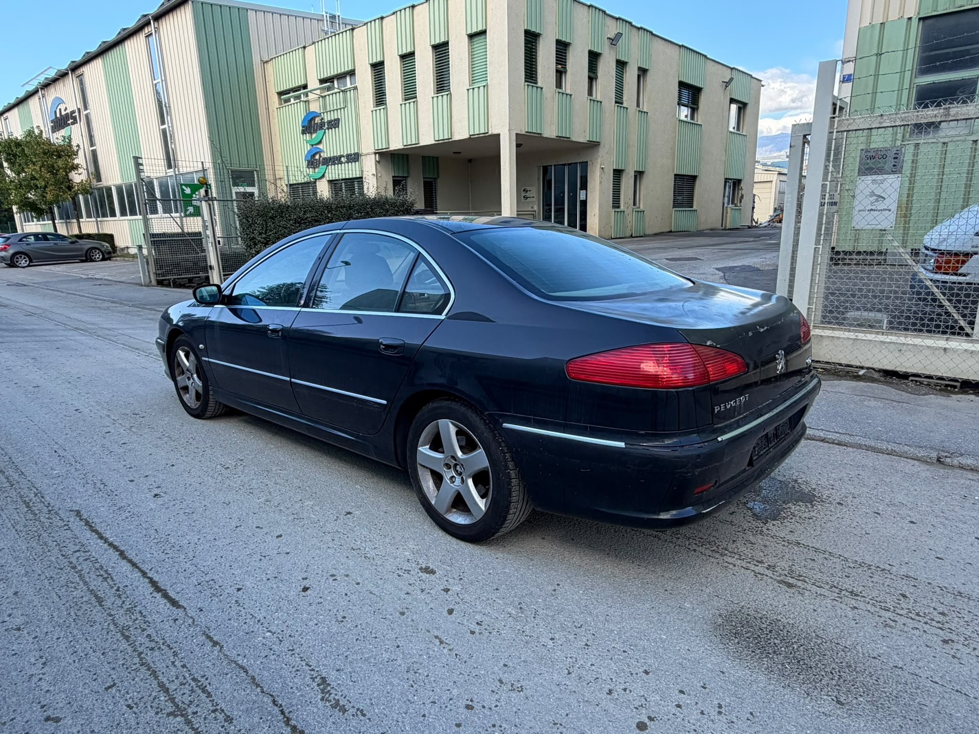 PEUGEOT 607 2.7 HDI V6 Luxe-image-4