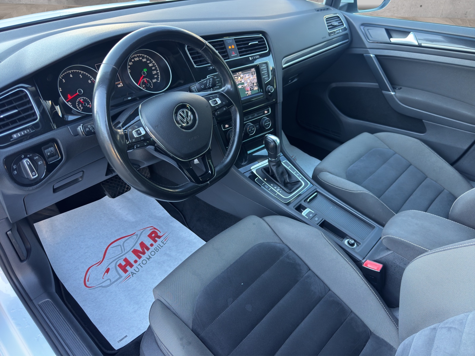 VW Golf 1.4 TSI Highline DSG-image-8