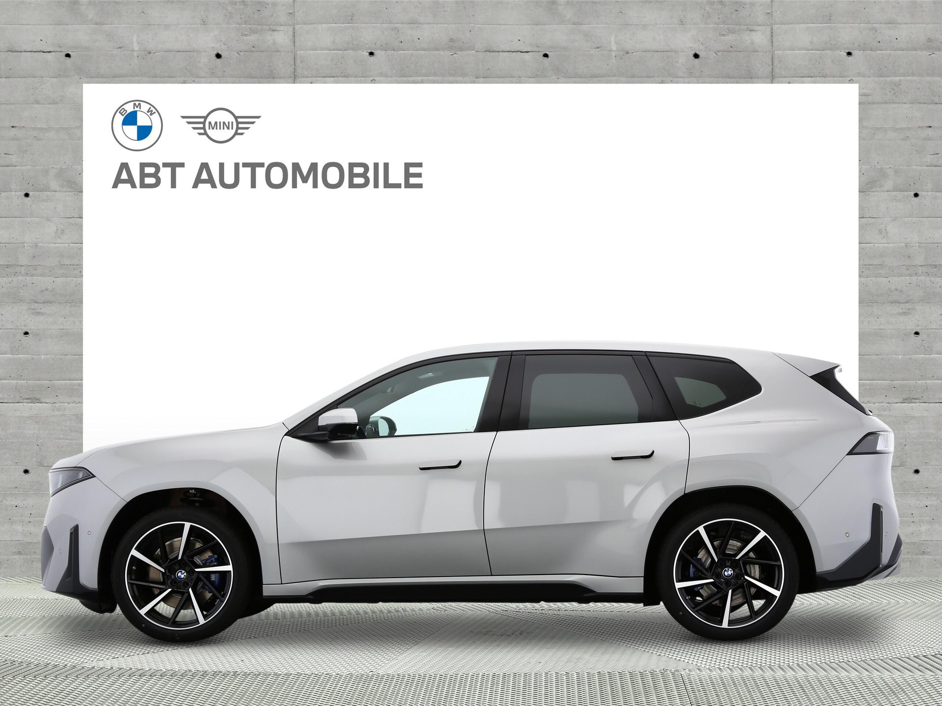 BMW iX3 NA5 40-image-1