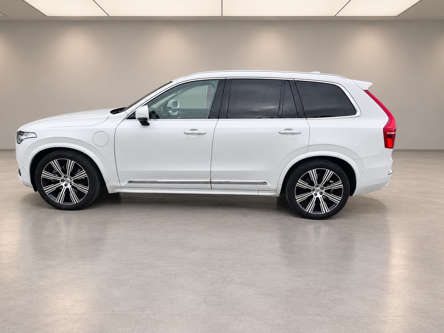 VOLVO 2.0 T8 TE Ultimate Bright 7P. eAWD-image-1