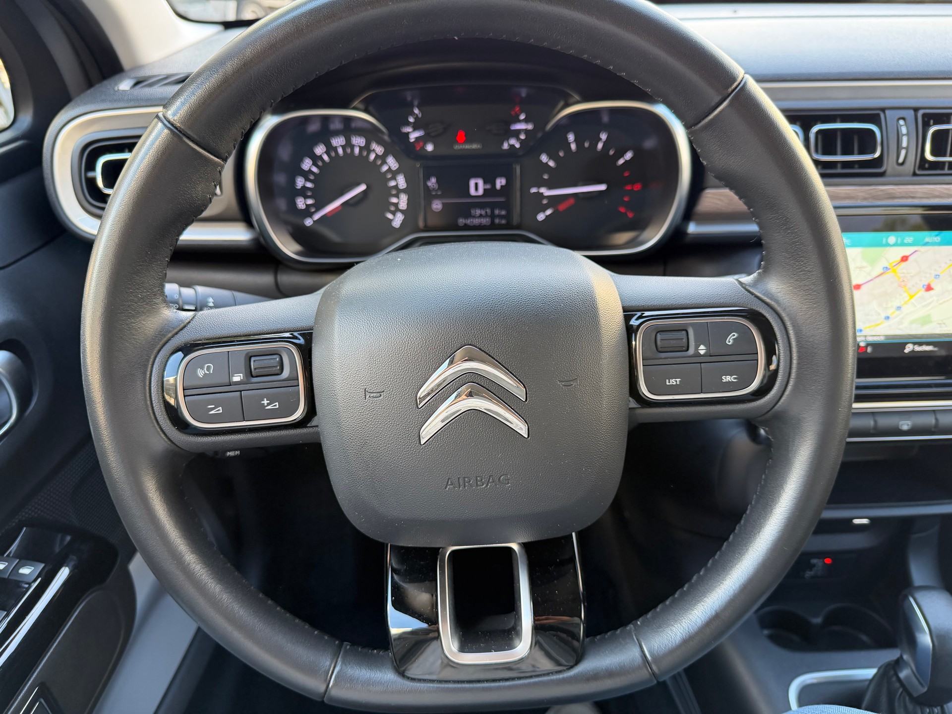 CITROEN C3 1.2i PureTech Swiss Edition EAT6-image-12