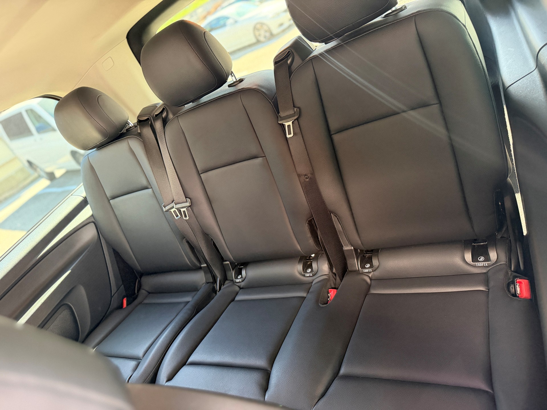 MERCEDES-BENZ Vito 119 BlueTEC Tourer Select L 4Matic 7G-Tronic-image-12
