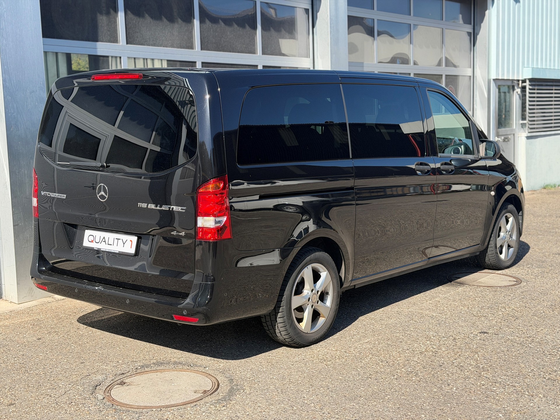 MERCEDES-BENZ Vito 119 BlueTEC Tourer Select L 4Matic 7G-Tronic-image-7