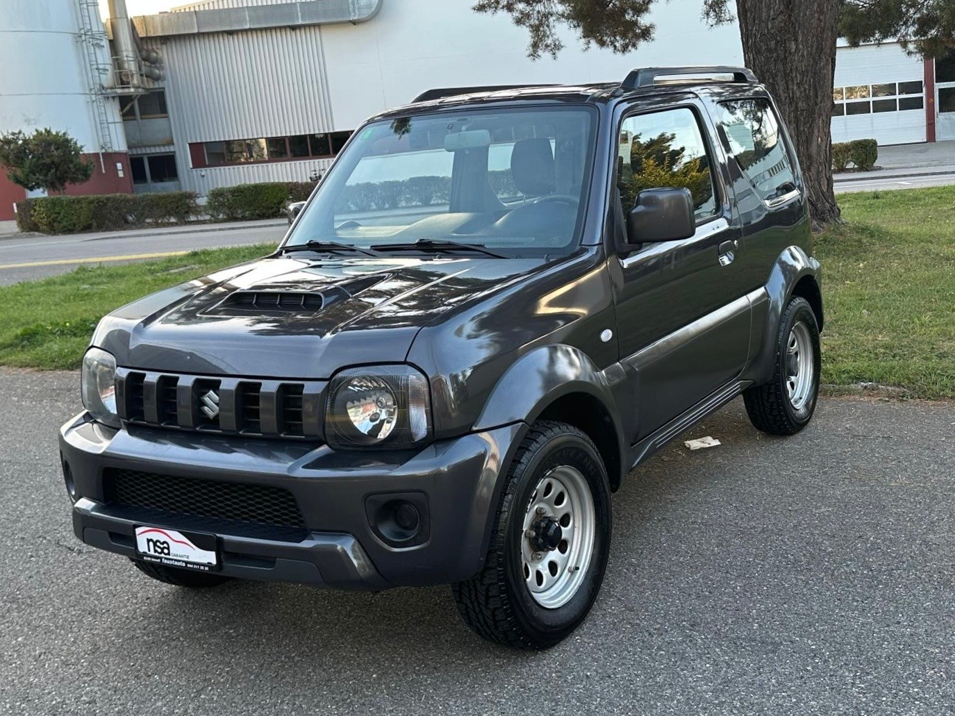 SUZUKI Jimny 1.3 16V Compact Top-image-1