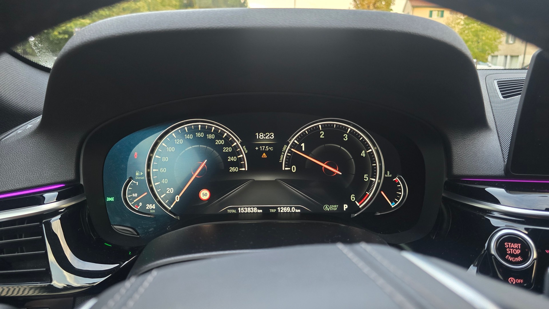 BMW 530d xDrive Touring Sport Line Steptronic-image-19