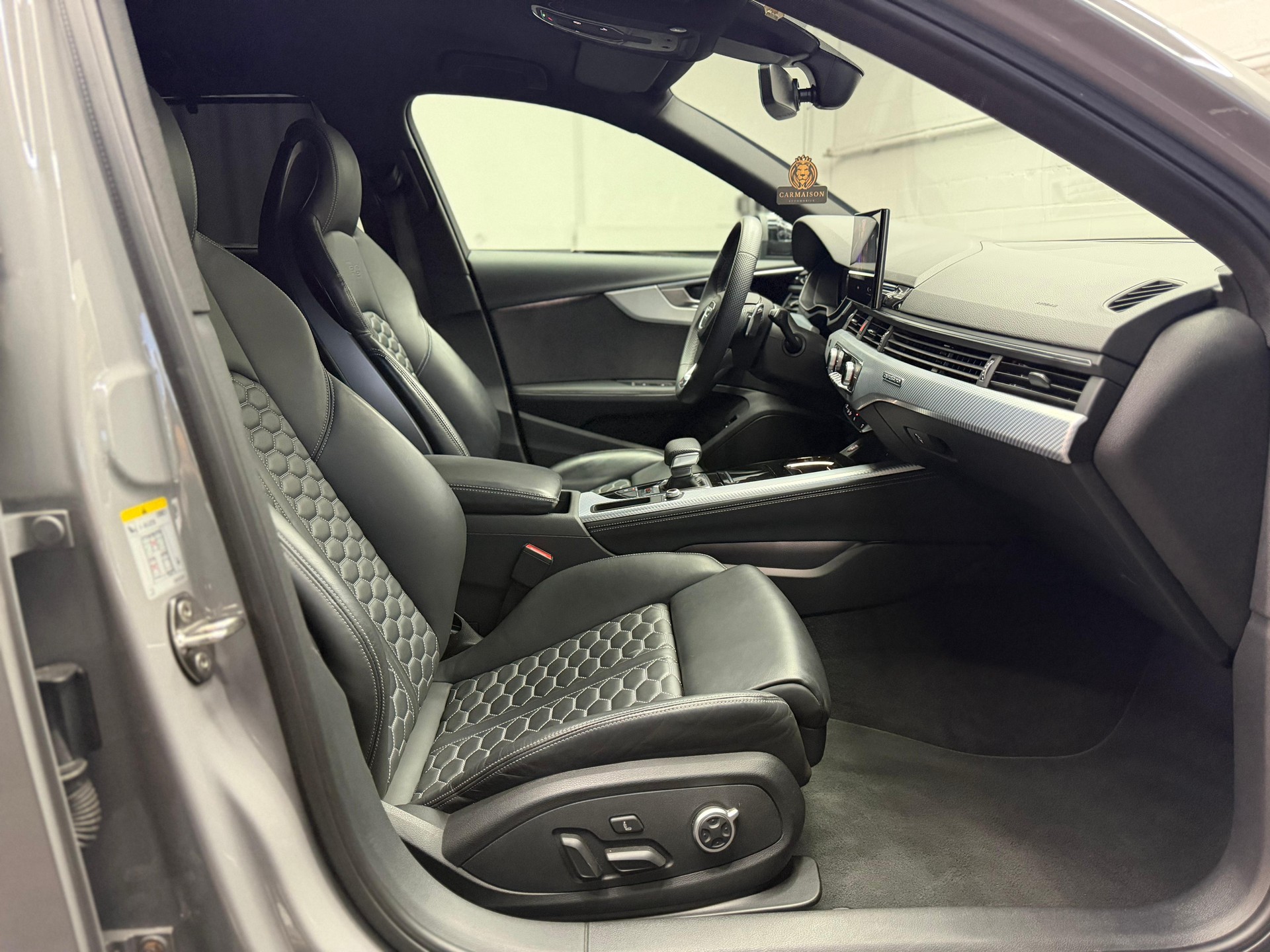 AUDI RS4 Avant quattro | DRC Sportfahrwerk | Virtual Cockpit | Rückfahrkamera | Facelift Model-image-23