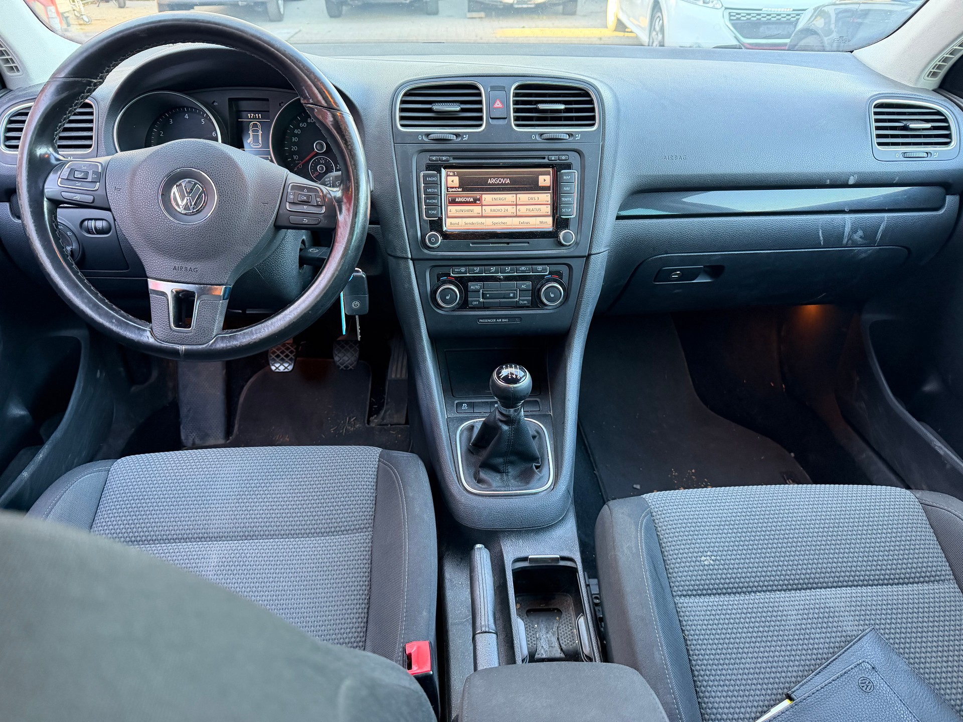 VW Golf Variant 1.4 TSI Highline-image-9