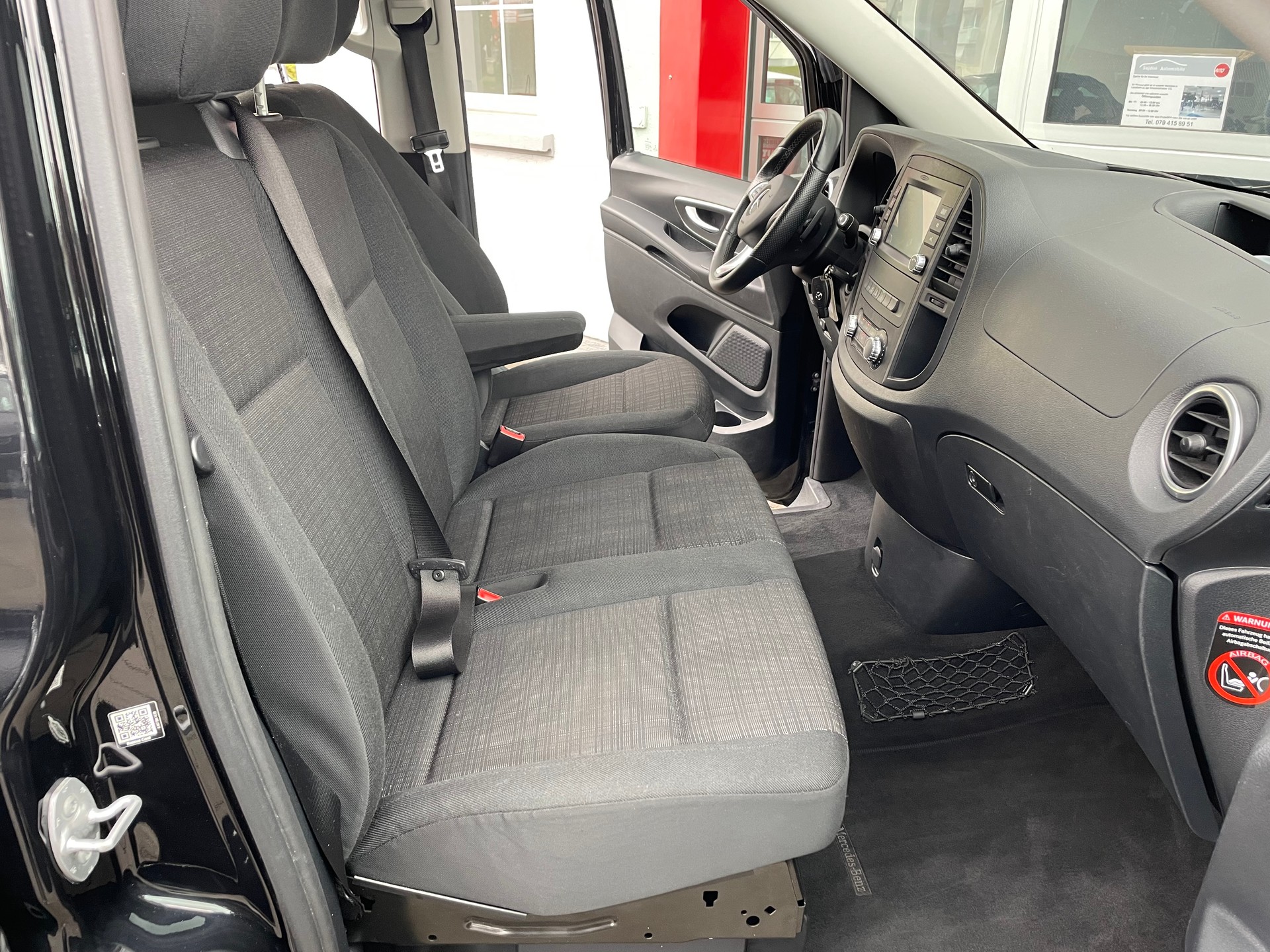 MERCEDES-BENZ Vito 116 CDI Lang Select Tourer 4Matic 9G-Tronic-image-10