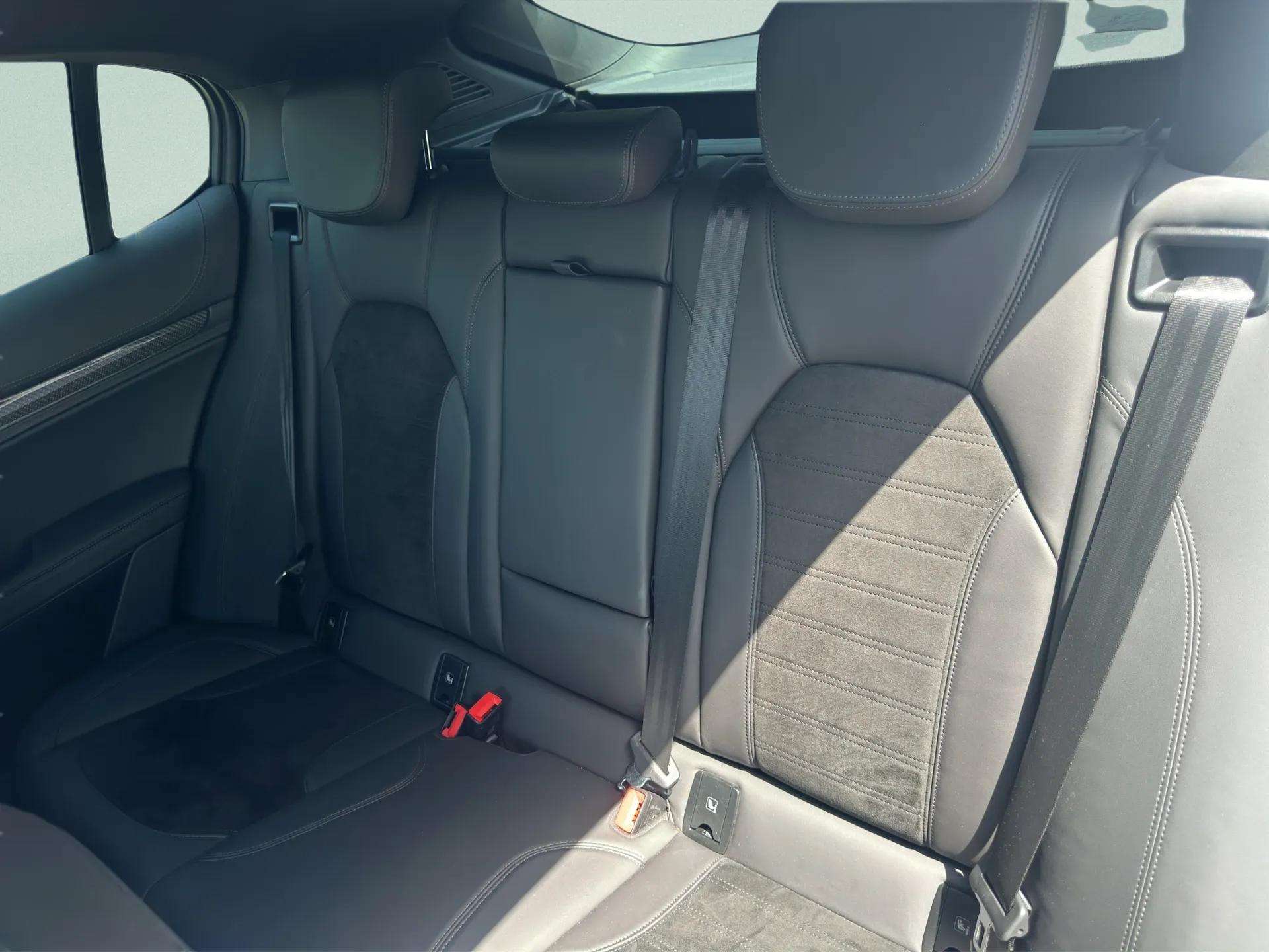 ALFA ROMEO Stelvio 2.9 V6 Quadrifoglio Q4 Automatic-image-18