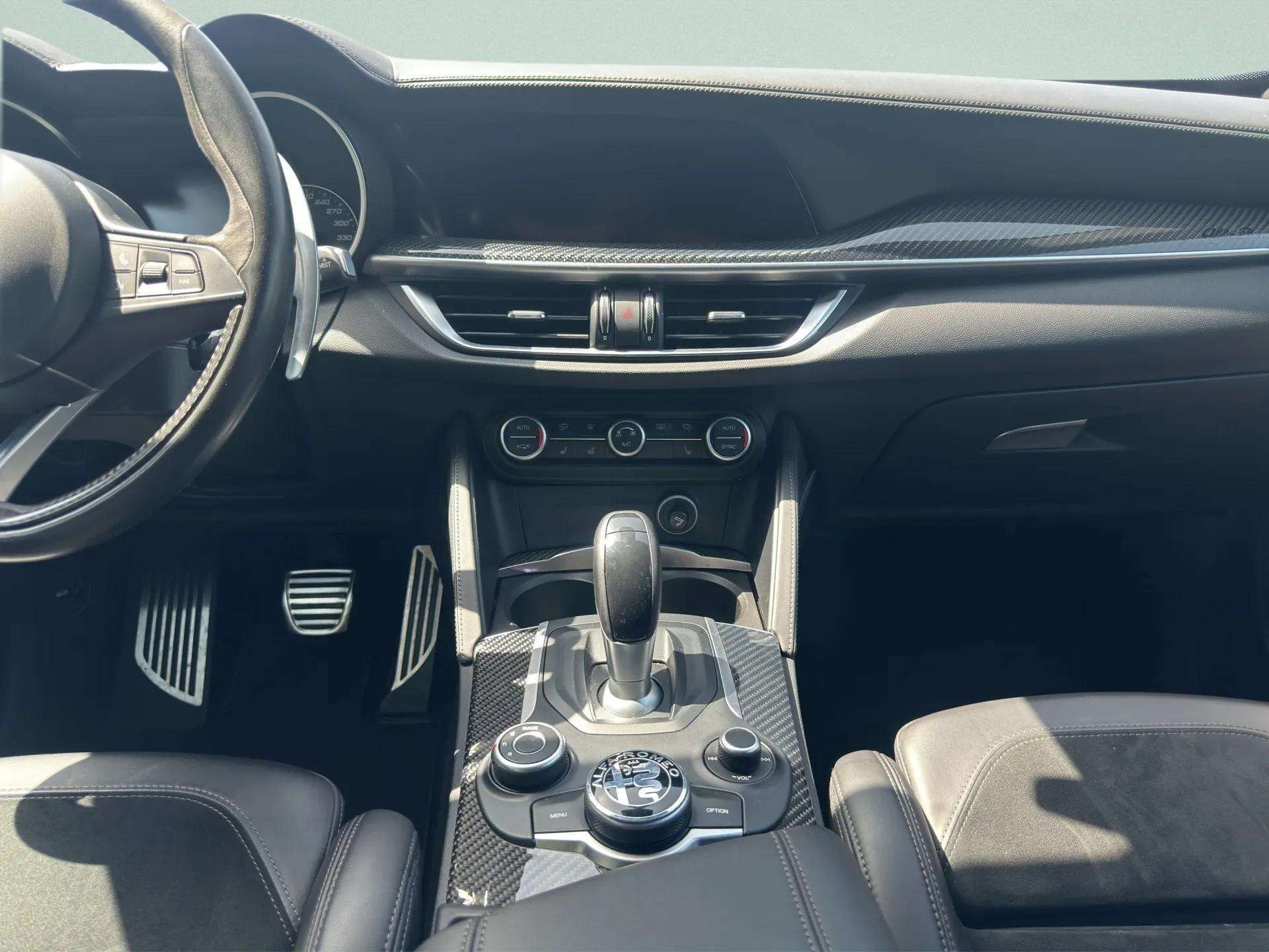 ALFA ROMEO Stelvio 2.9 V6 Quadrifoglio Q4 Automatic-image-14
