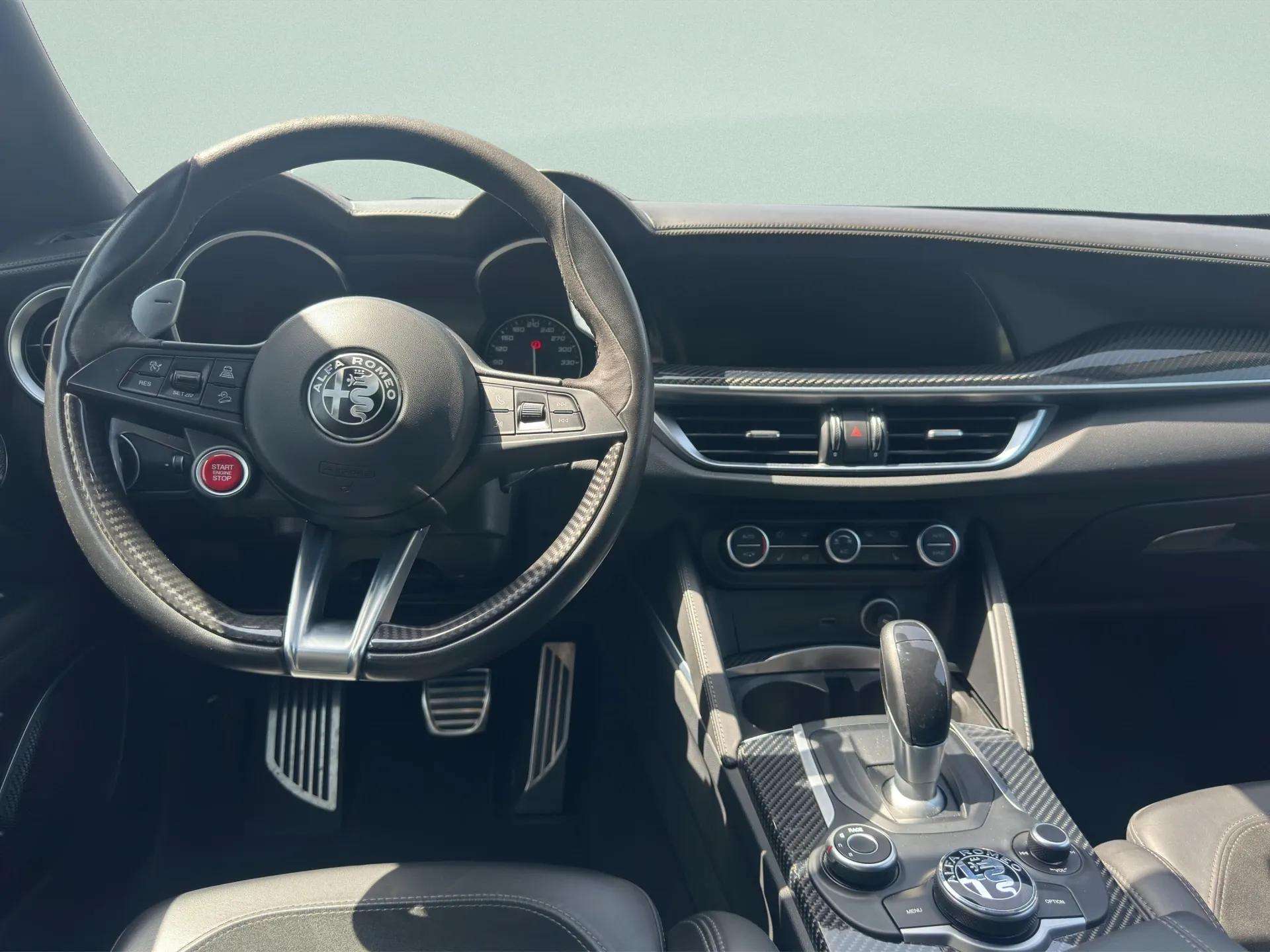 ALFA ROMEO Stelvio 2.9 V6 Quadrifoglio Q4 Automatic-image-13