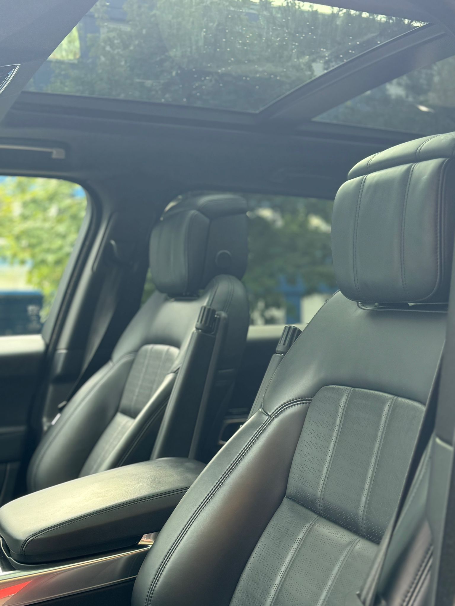 LAND ROVER Range Rover Sport 5.0 V8 S/C AB Dynamic Automatic-image-14