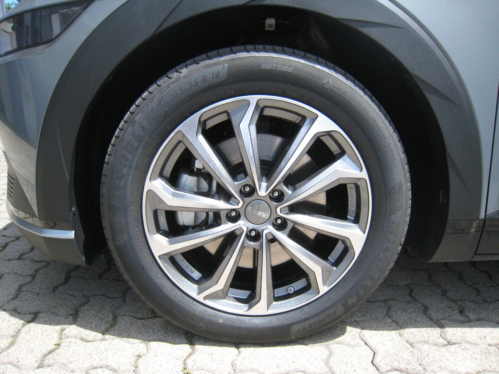 HYUNDAI Ioniq 5 77kWh Amplia 4WD-image-7