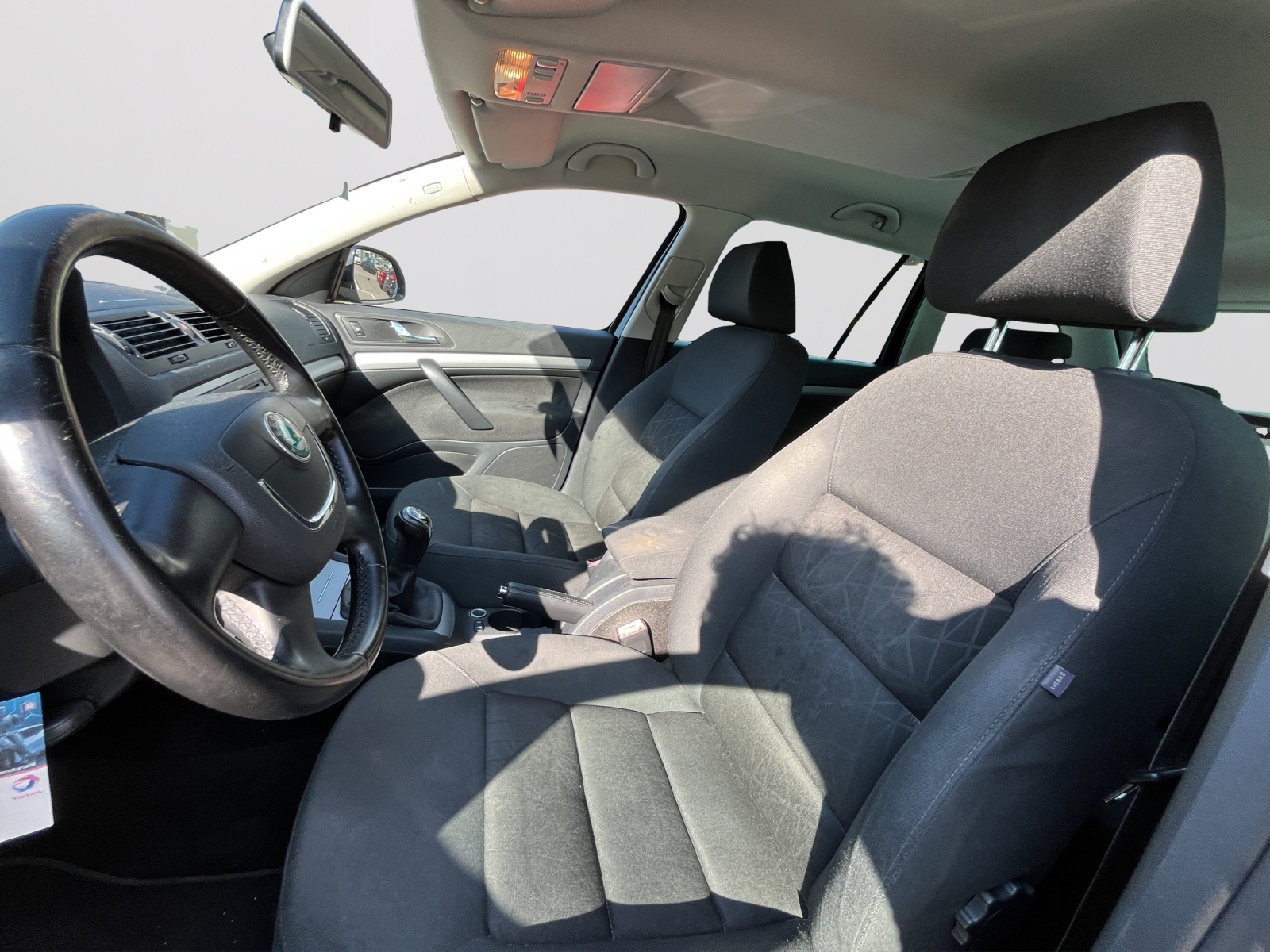 SKODA Octavia Combi 1.8 TSI Ambition"TOURNE SUR 3 CYLINDRES"-image-10