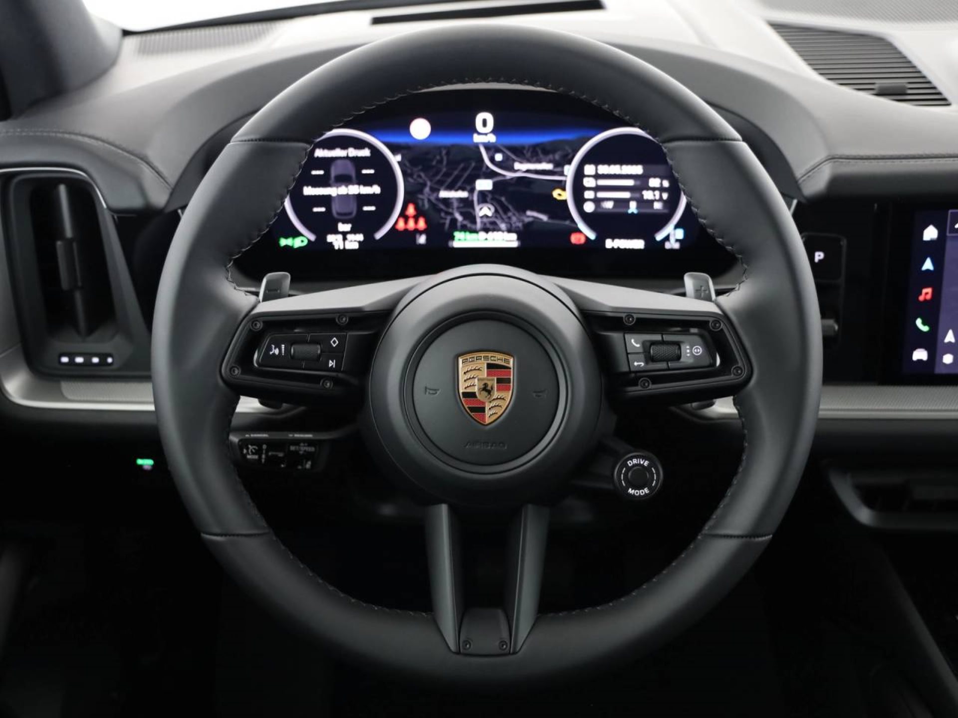 PORSCHE Cayenne E-Hybrid-image-17