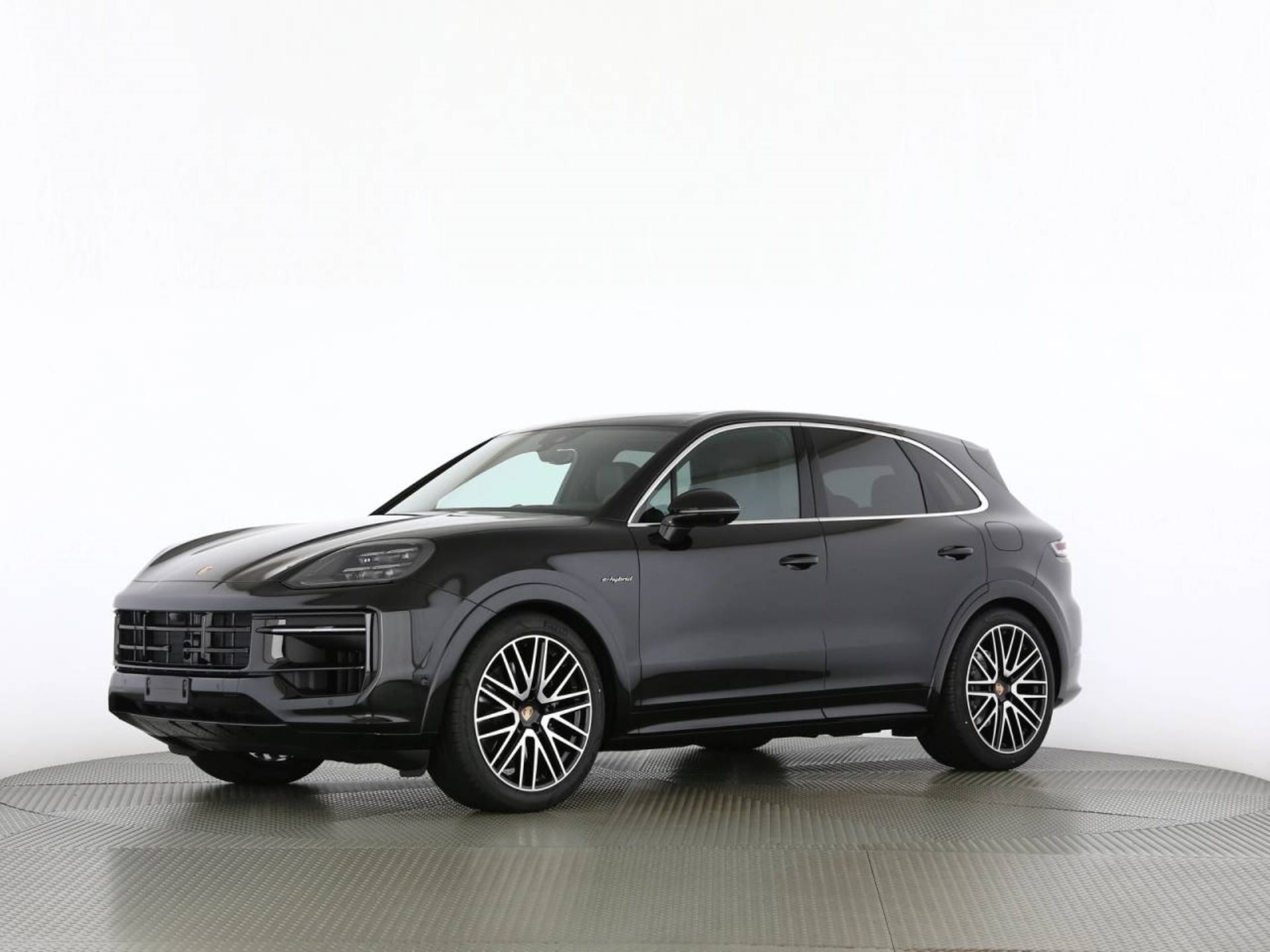 PORSCHE Cayenne E-Hybrid-image-12