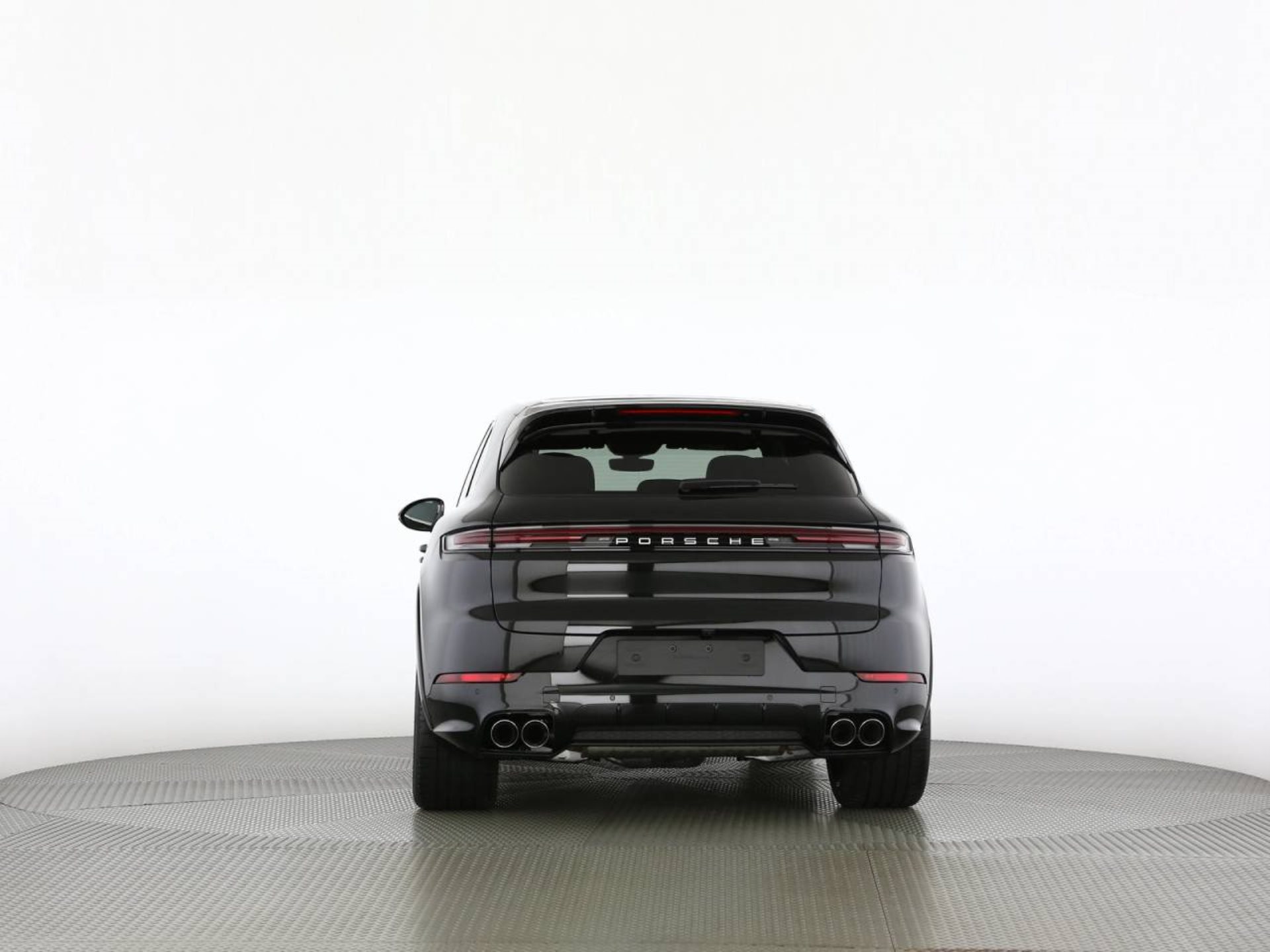 PORSCHE Cayenne E-Hybrid-image-5