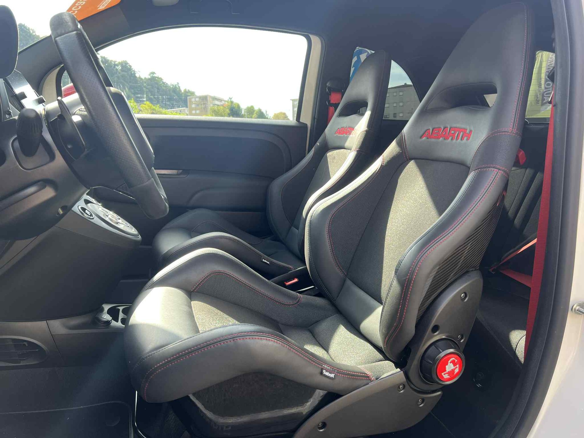 FIAT 695 1.4 16V Turbo Abarth Competizione-image-7