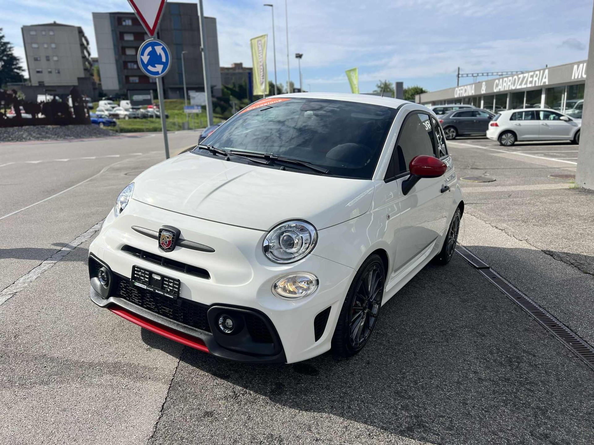 FIAT 695 1.4 16V Turbo Abarth Competizione-image-2