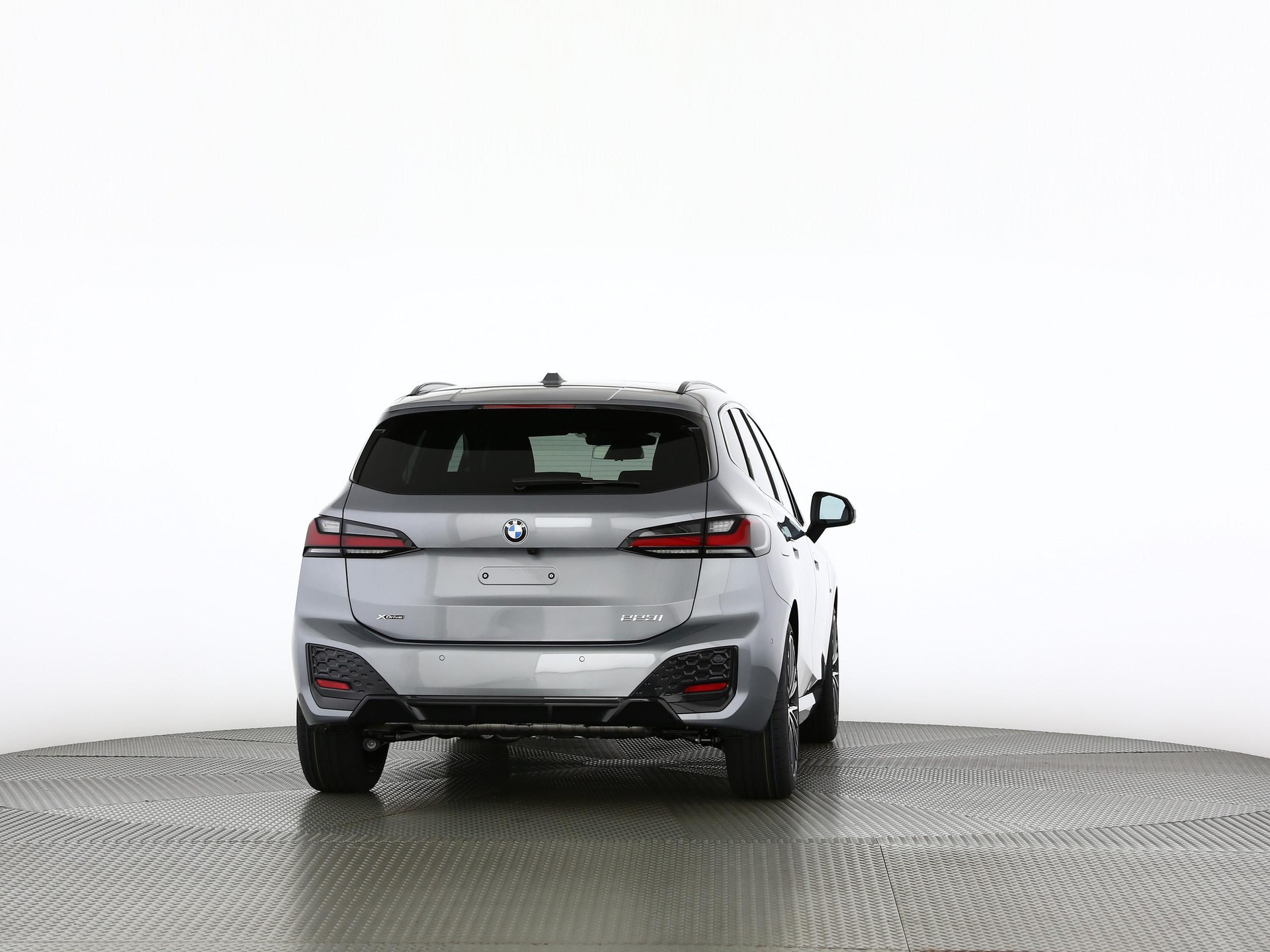 BMW 223i xDrive SDKG Active Tourer-image-17