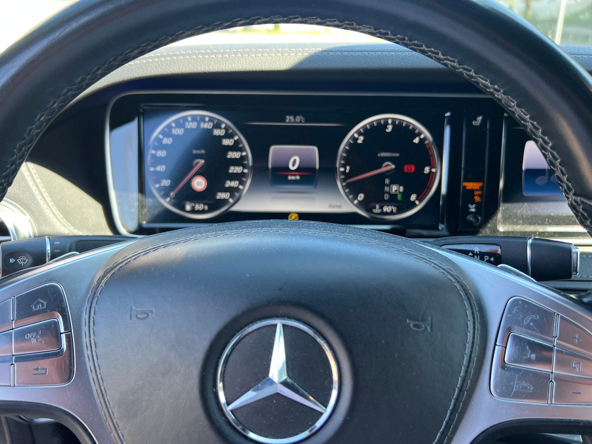 MERCEDES-BENZ S 350 d 4Matic 9G-Tronic-image-15