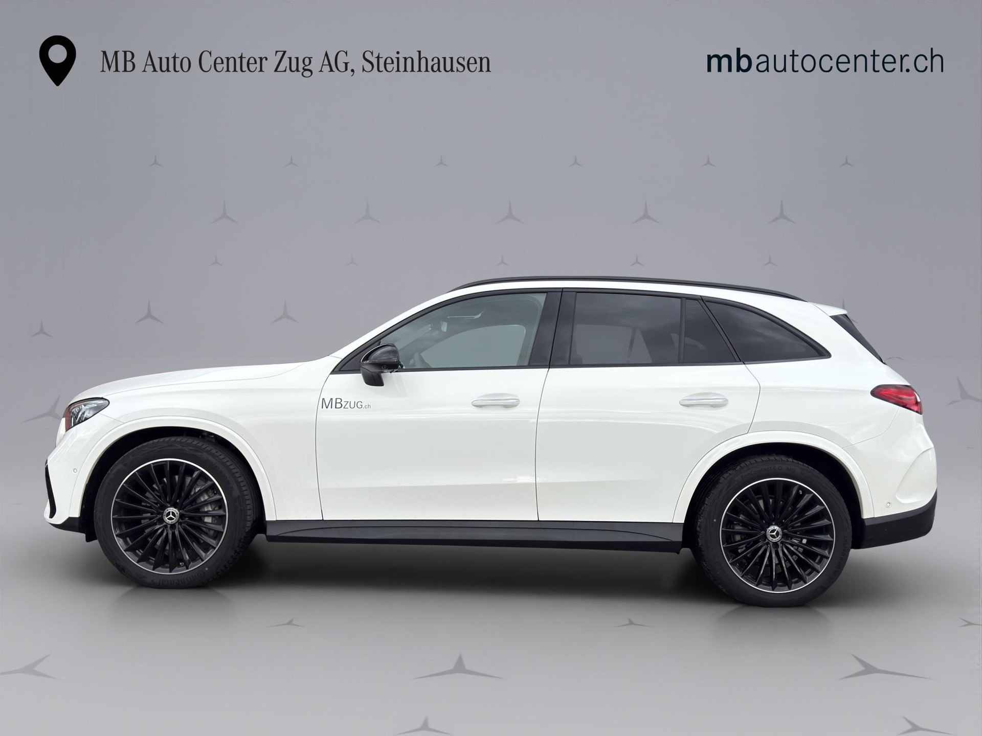 MERCEDES-BENZ GLC 300 AMG Line 4matic-image-8