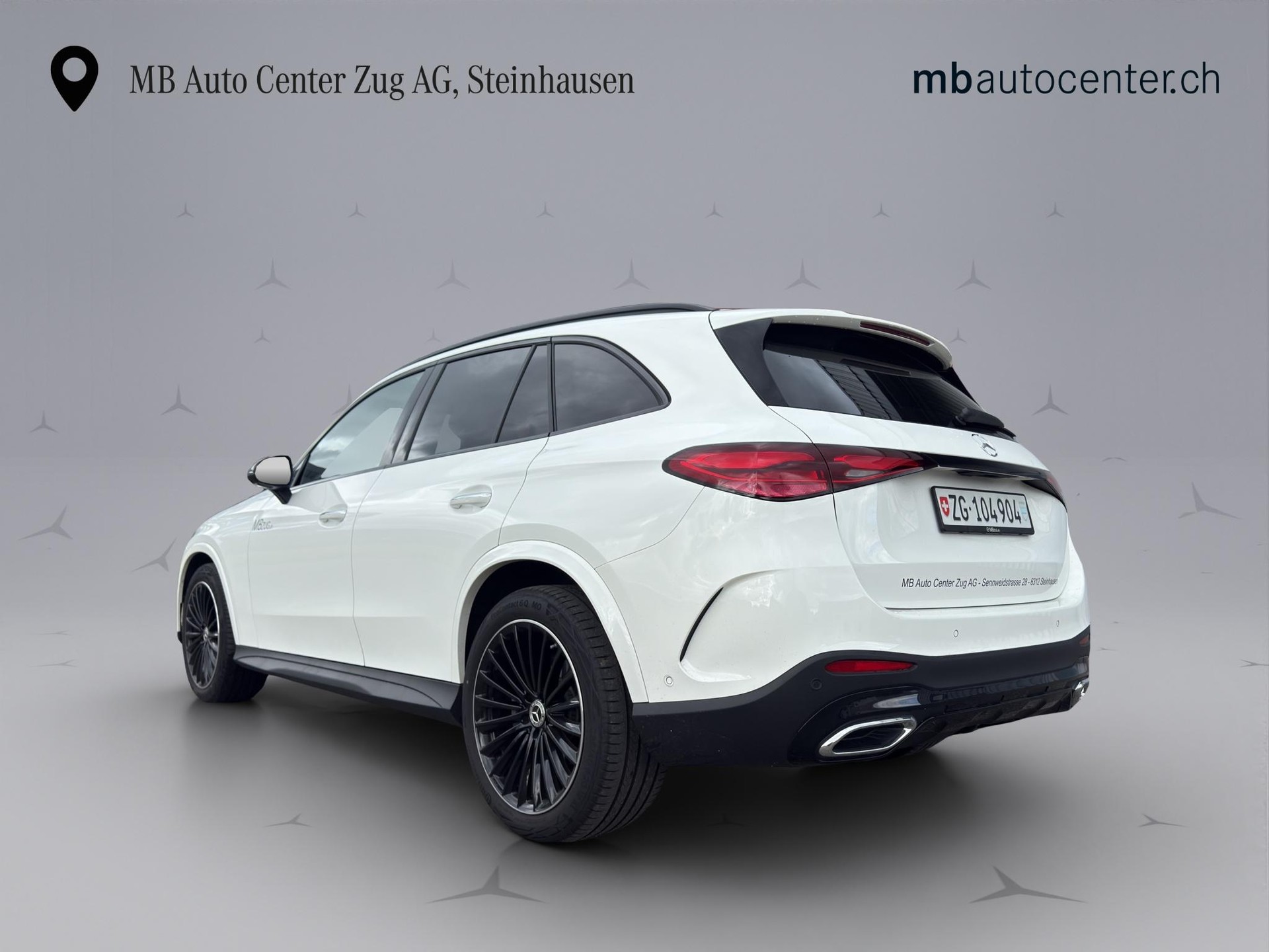 MERCEDES-BENZ GLC 300 AMG Line 4matic-image-9