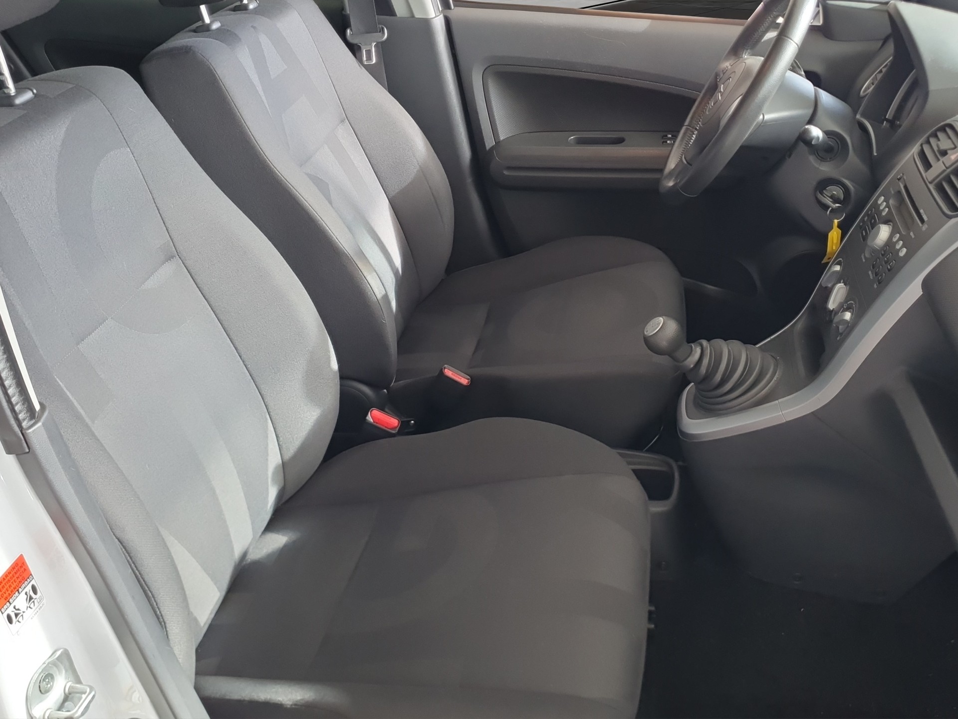 OPEL Agila 1.2 Enjoy-image-13