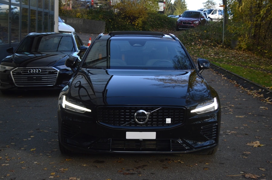 VOLVO V60 T8 eAWD Plug in Hybrid Polestar Geartronic-image-1