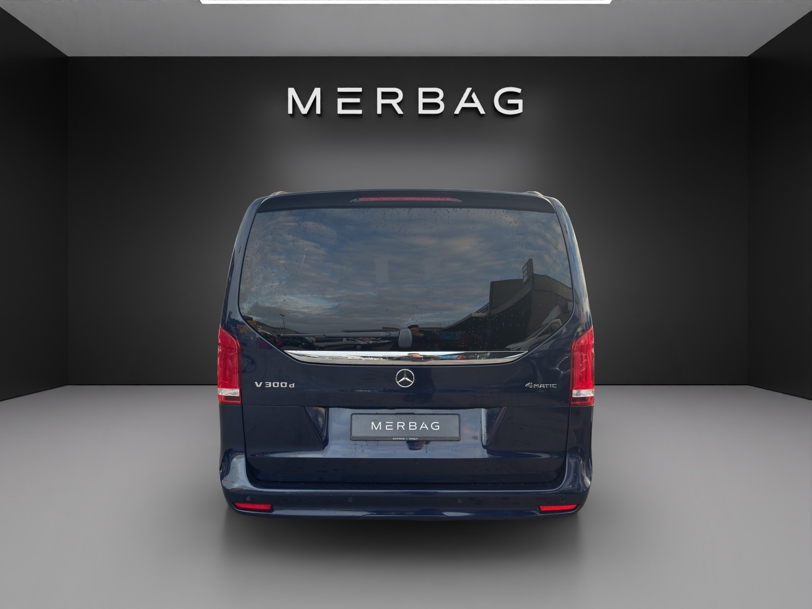 MERCEDES-BENZ V 300 d lang Exclusive 4Matic 9G-Tronic-image-2