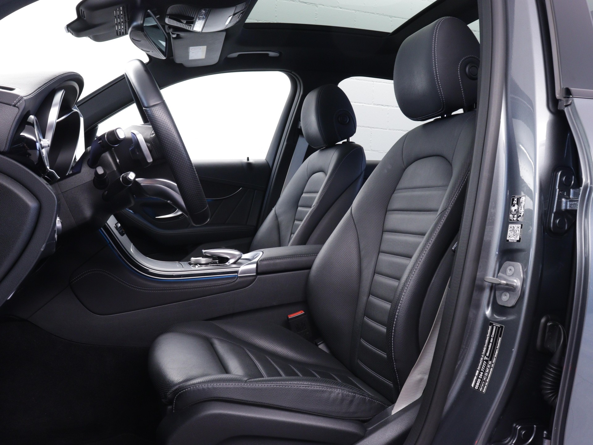 MERCEDES-BENZ GLC 43 AMG 4m-image-9