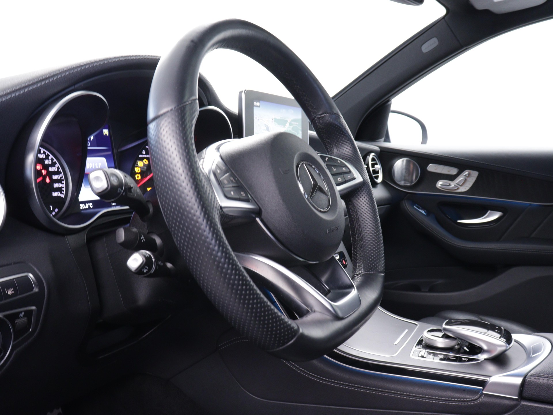 MERCEDES-BENZ GLC 43 AMG 4m-image-8