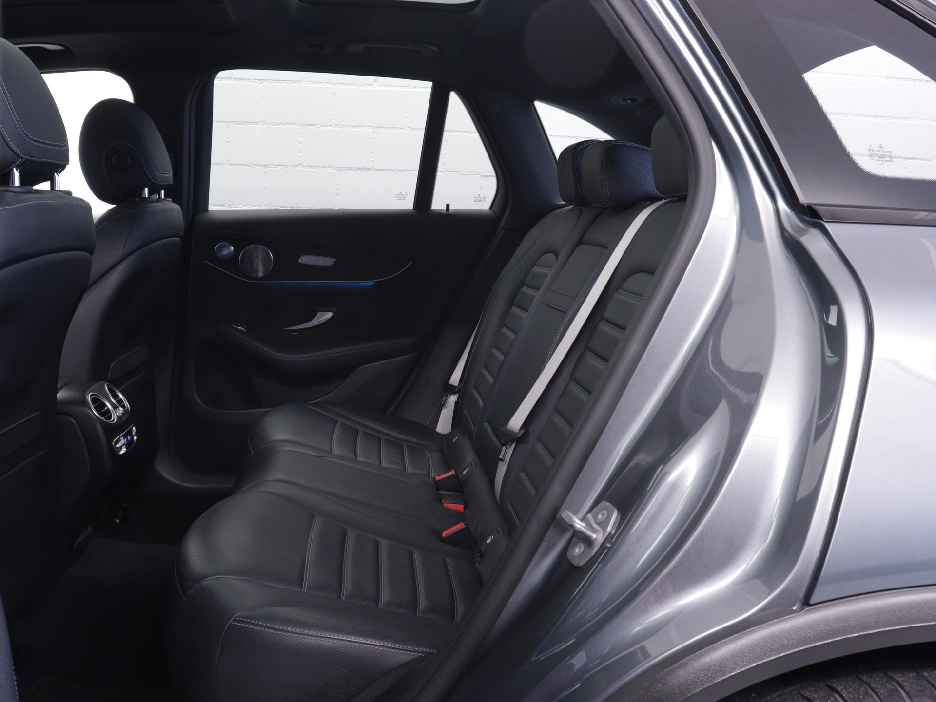 MERCEDES-BENZ GLC 43 AMG 4m-image-12