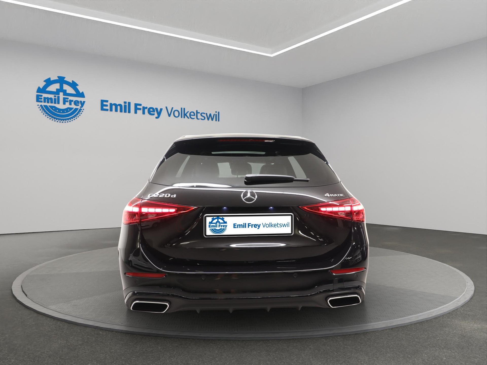 MERCEDES-BENZ C 220 d AMG Line 4Matic T-Modell Swiss Star-image-4