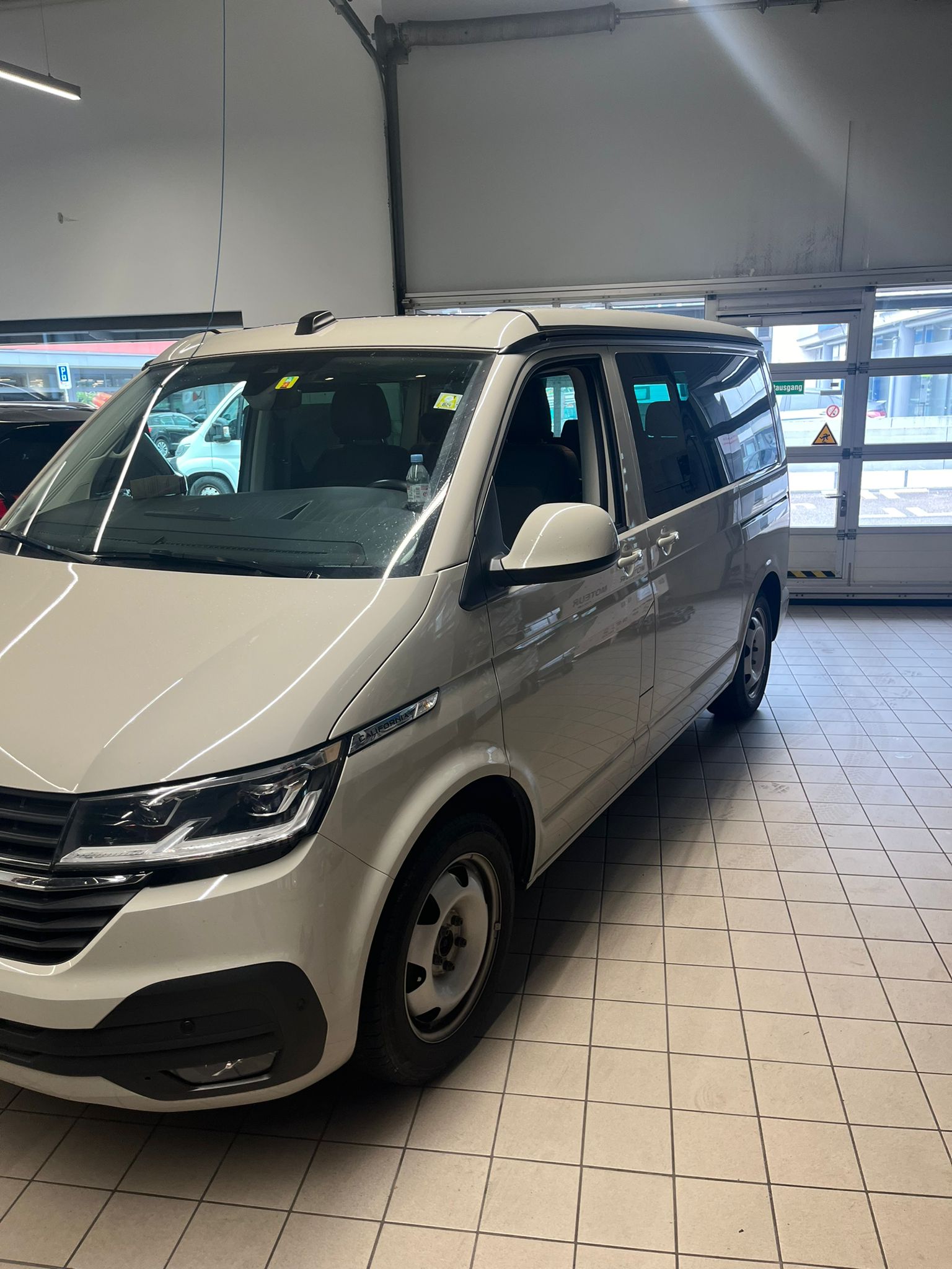 VW T6.1 California TDI 199 Beach Liberty 4Motion DSG-image-6