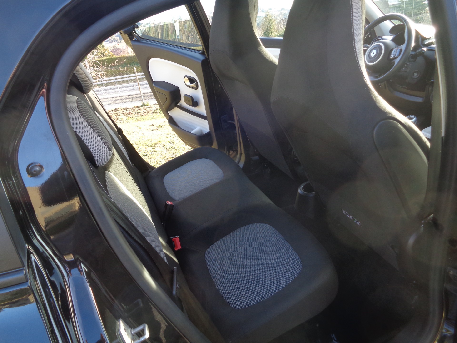 RENAULT Twingo 0.9 City-image-11