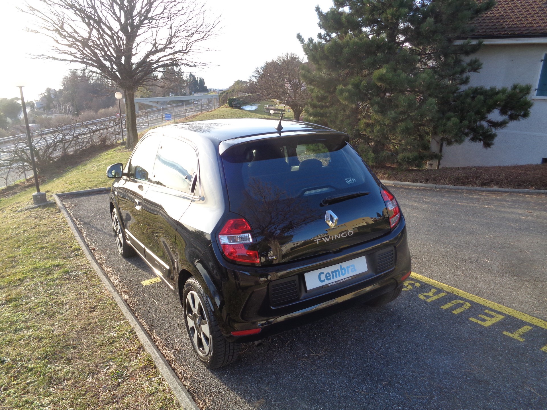 RENAULT Twingo 0.9 City-image-3