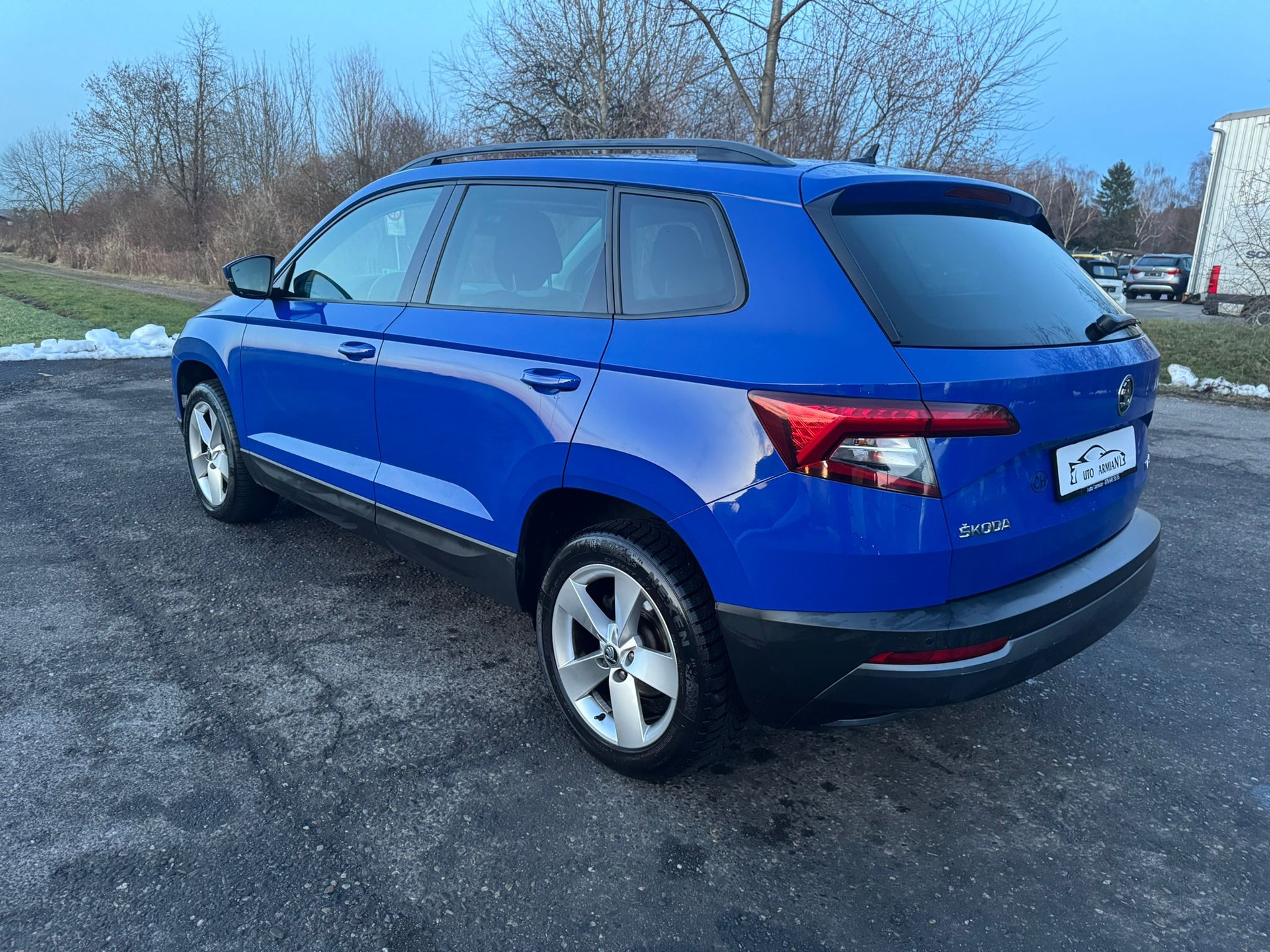 SKODA Karoq 1.0 TSI Ambition-image-4