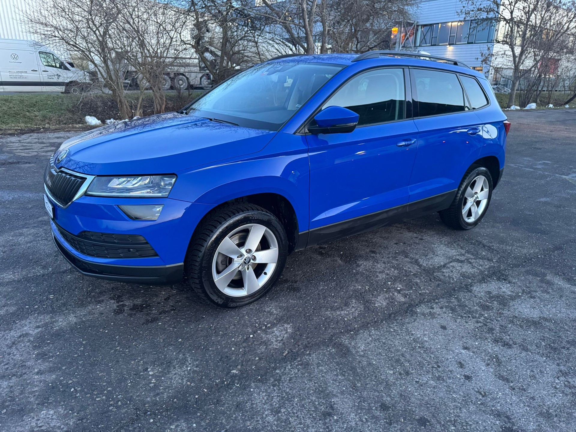 SKODA Karoq 1.0 TSI Ambition-image-1