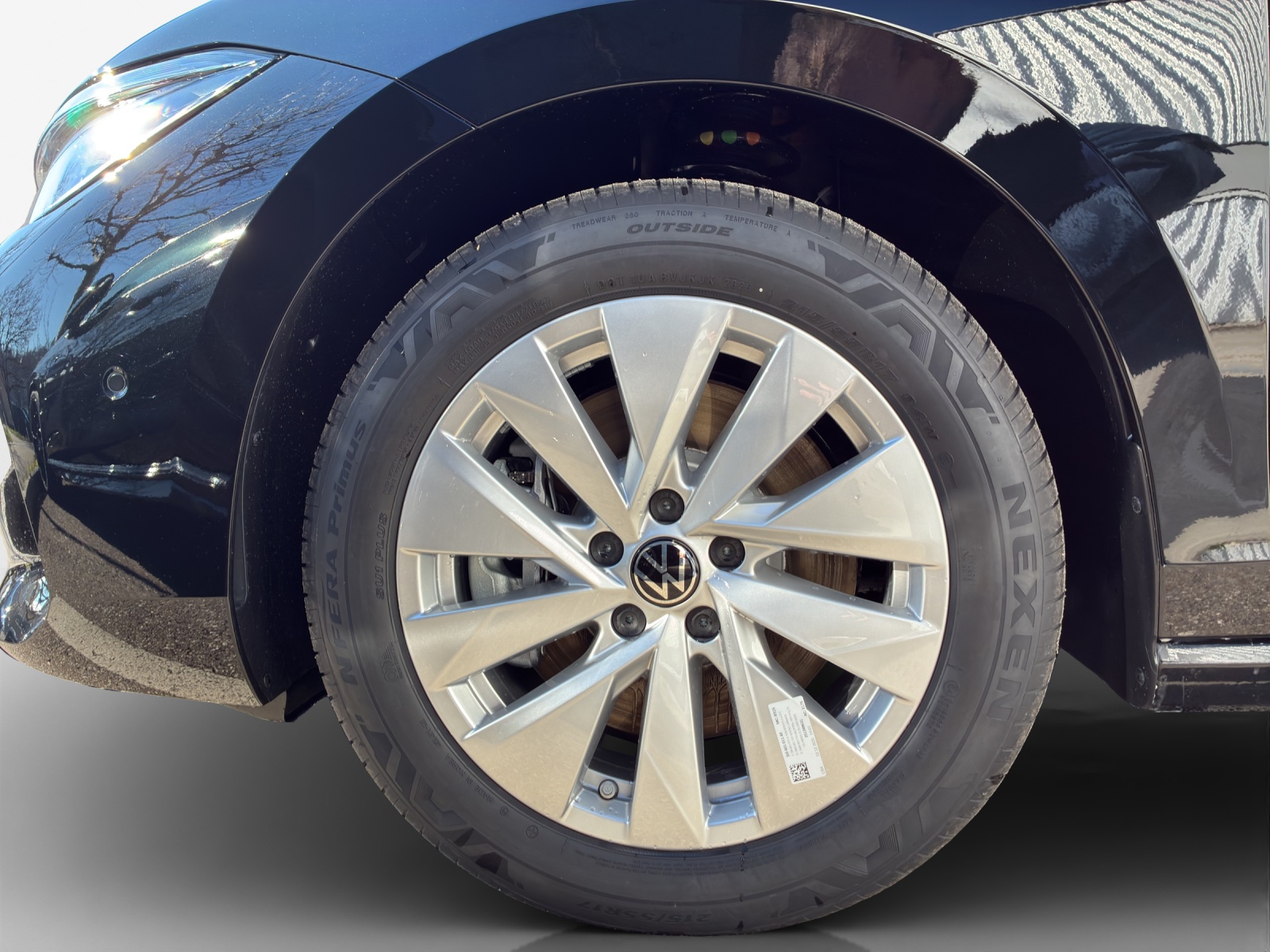 VW Passat Variant 2.0 TDI evo Business 4 Motion DSG-image-13