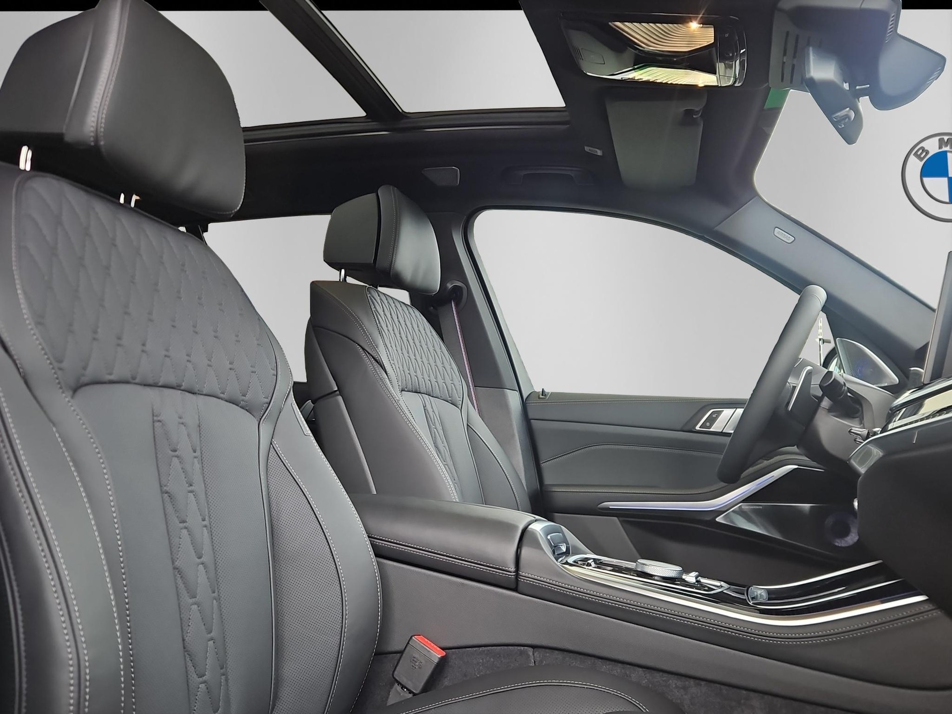 BMW X5 40i xDrive M Sport Pro-image-16