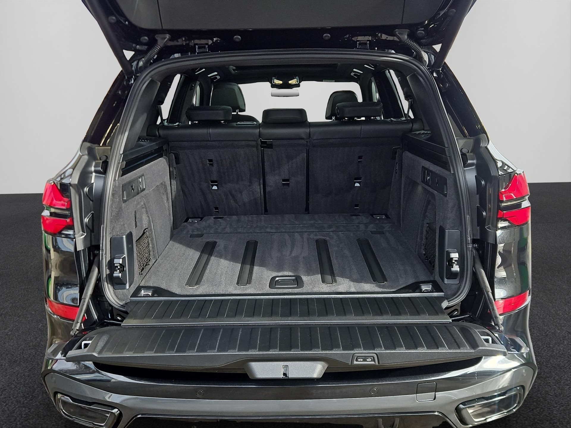 BMW X5 40i xDrive M Sport Pro-image-18
