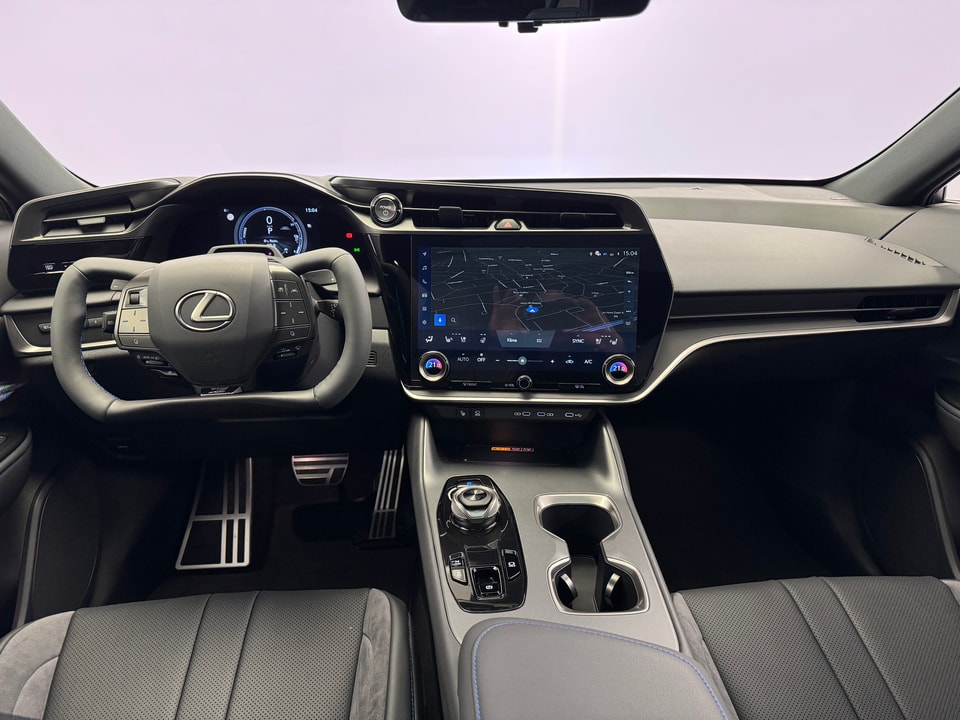 RZ 550e F Sport Direct4 Electric