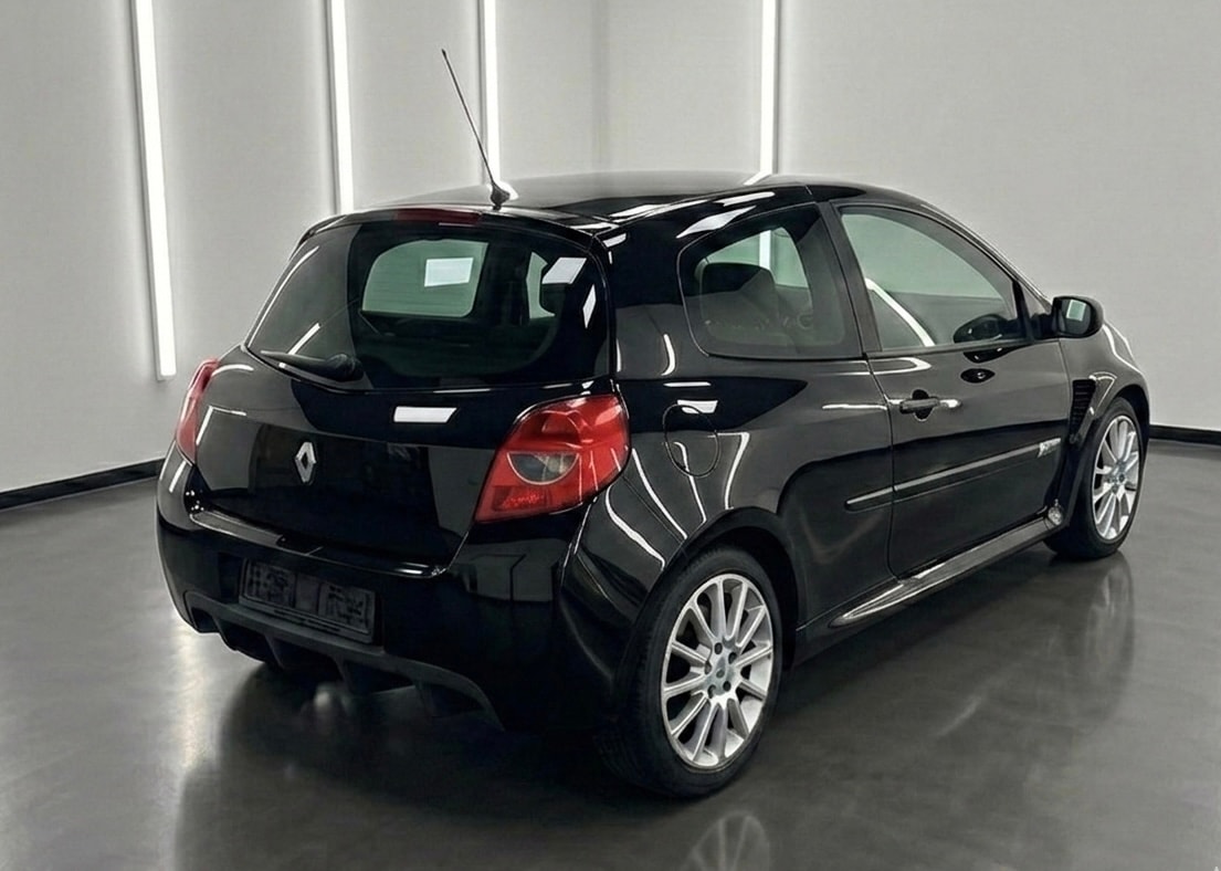 RENAULT Clio 2.0 16V Sport-image-2