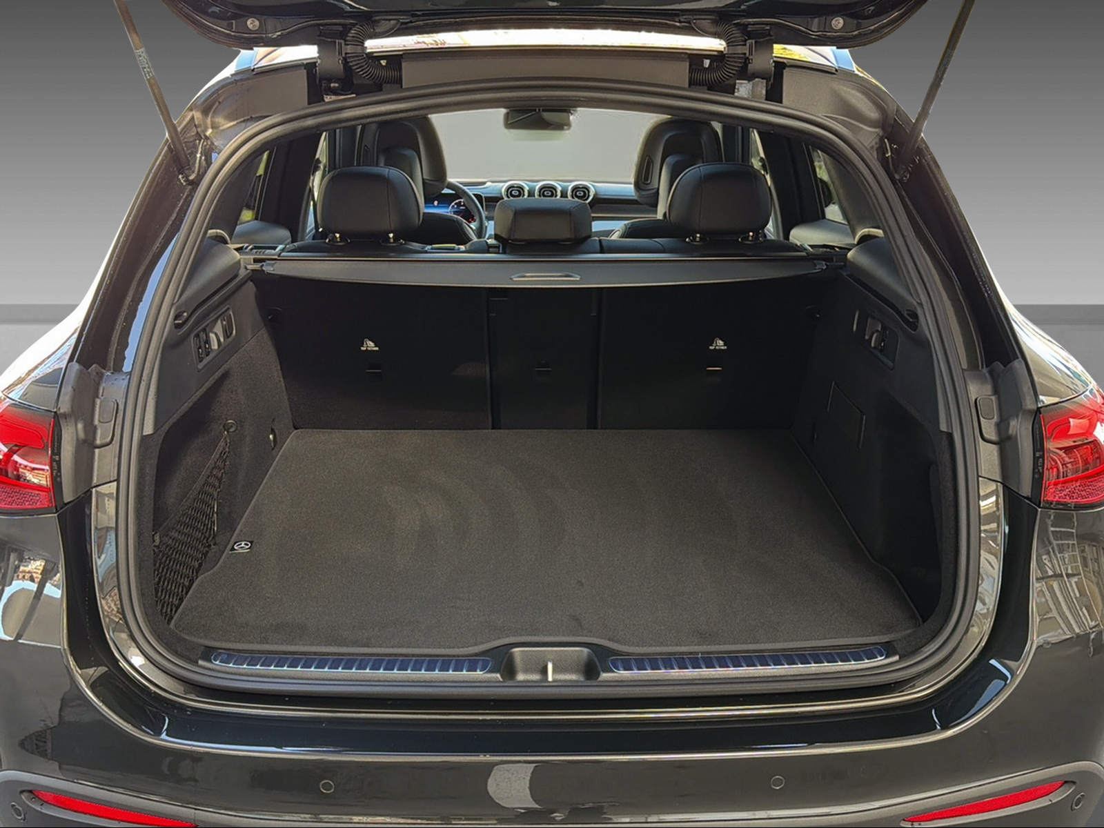 MERCEDES-BENZ GLC 220 d 4Matic-image-5
