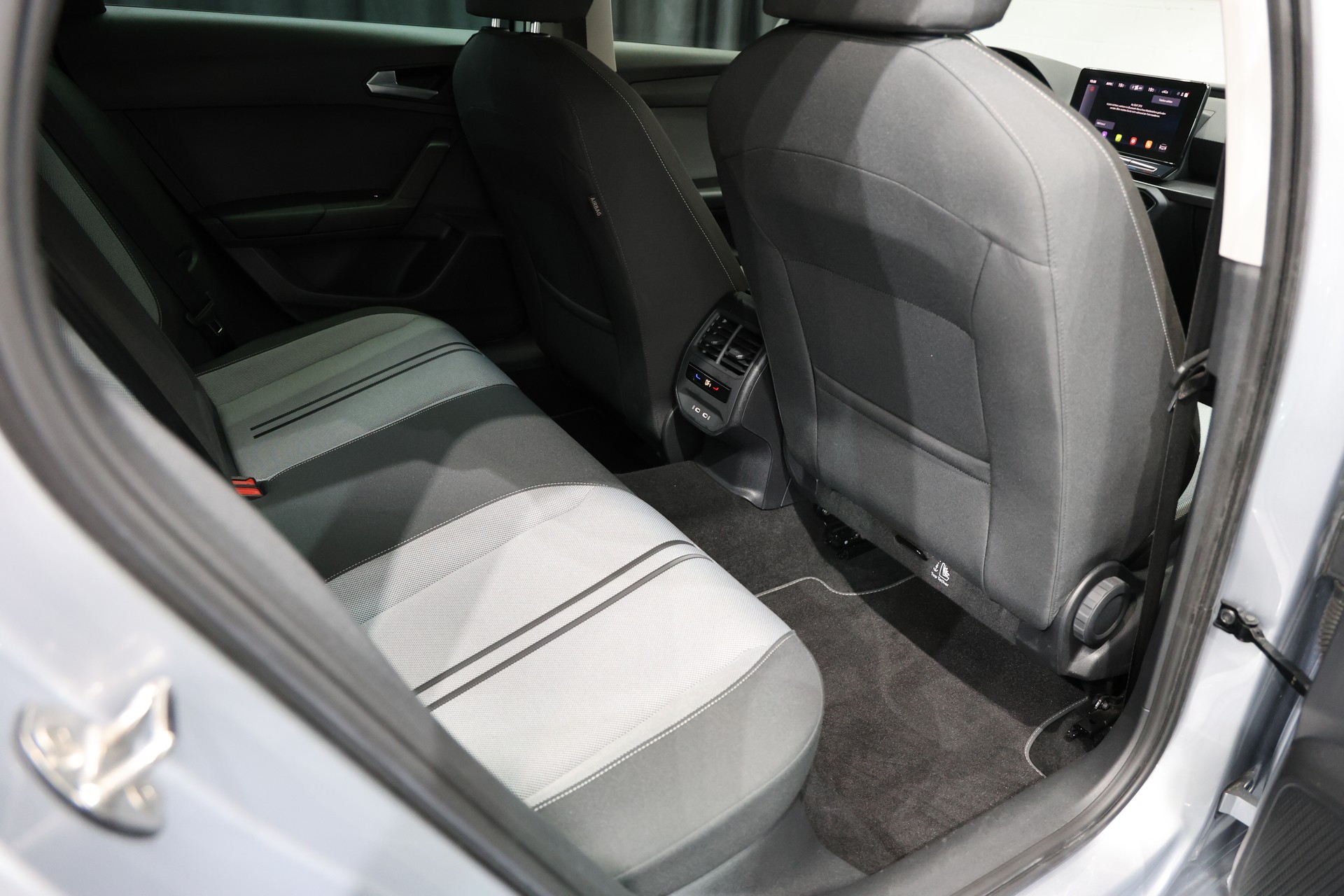 SEAT Leon ST 2.0 TDI EVO DSG Style-image-10