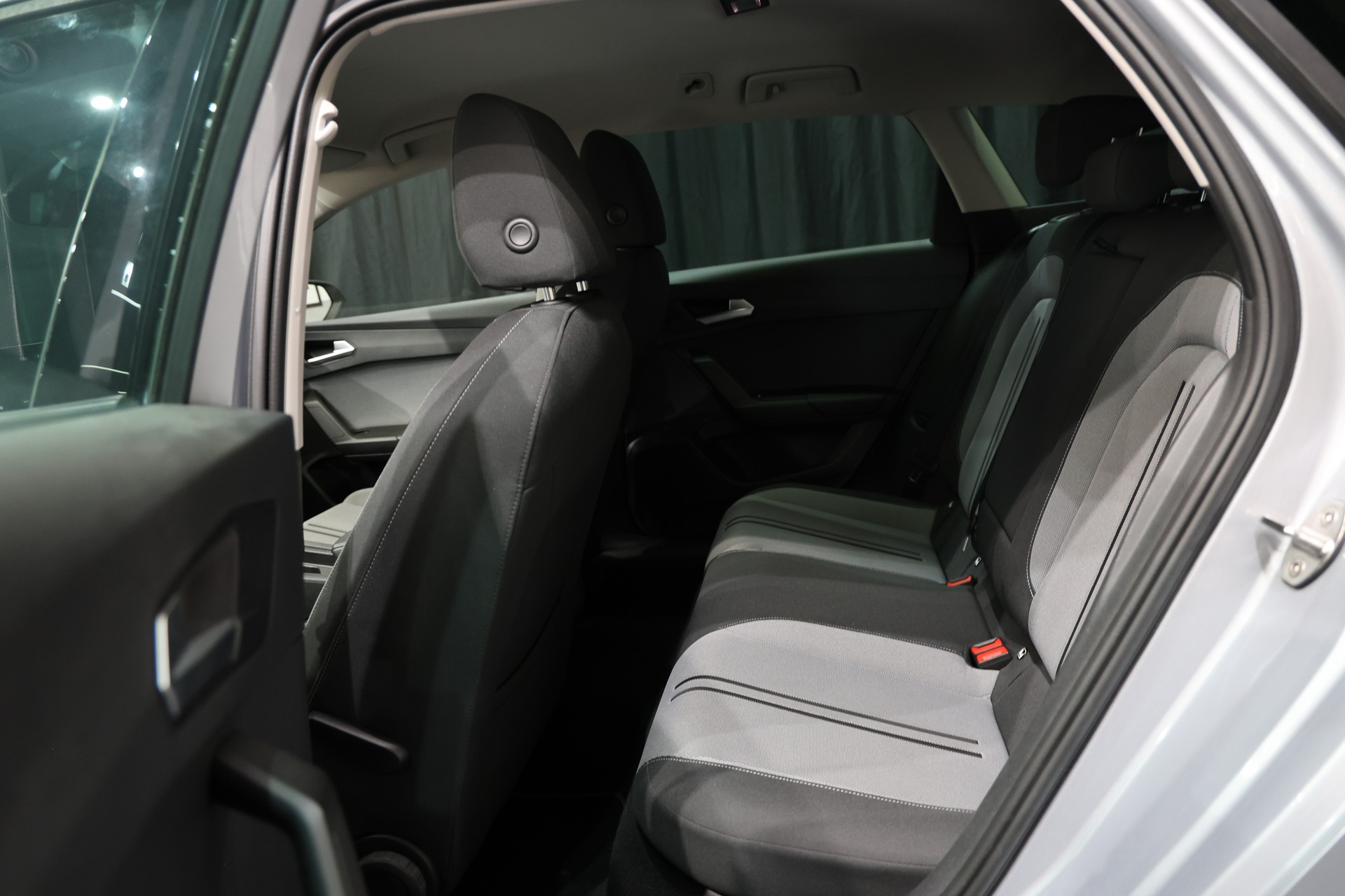 SEAT Leon ST 2.0 TDI EVO DSG Style-image-2