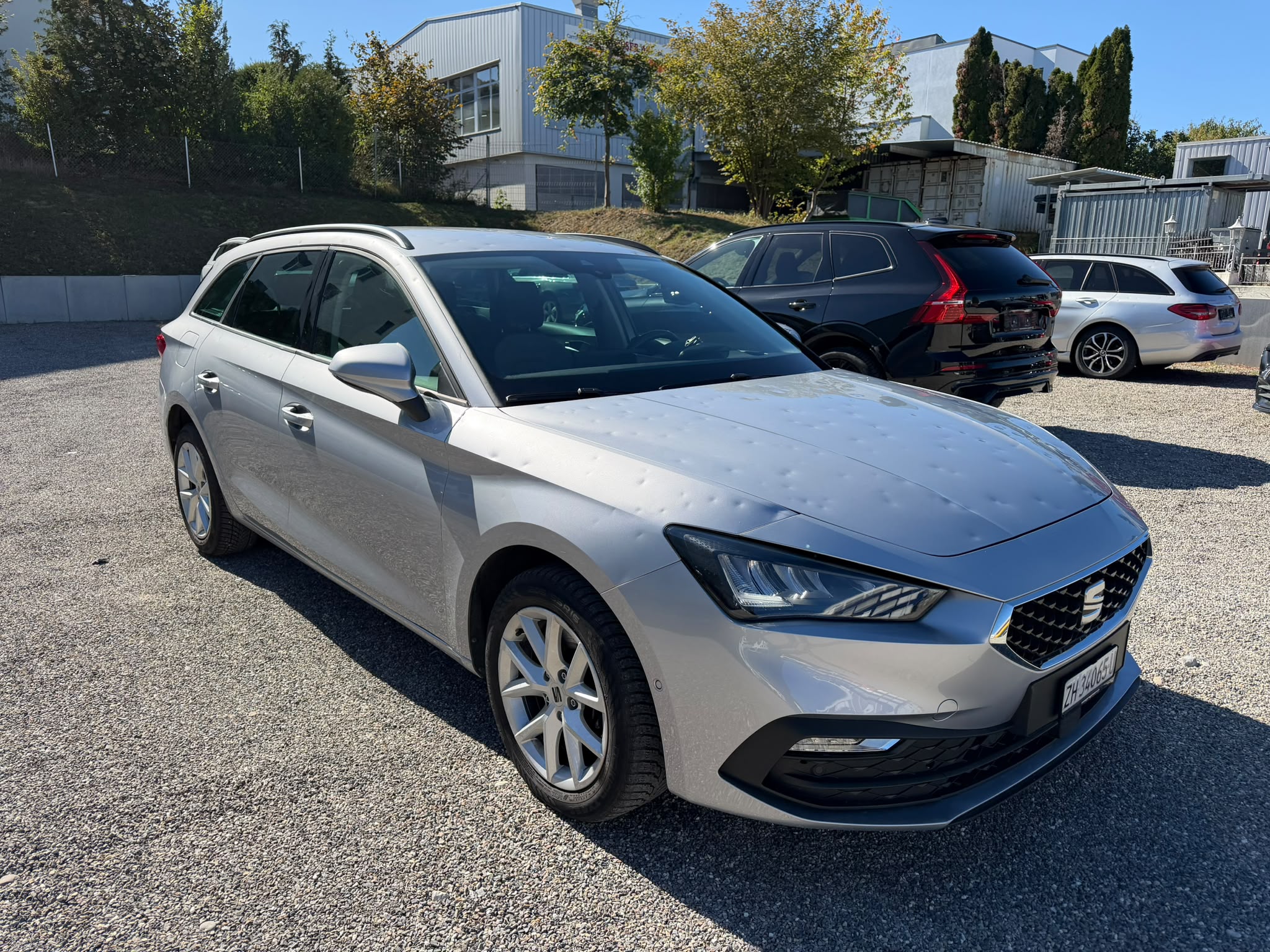 Car photo