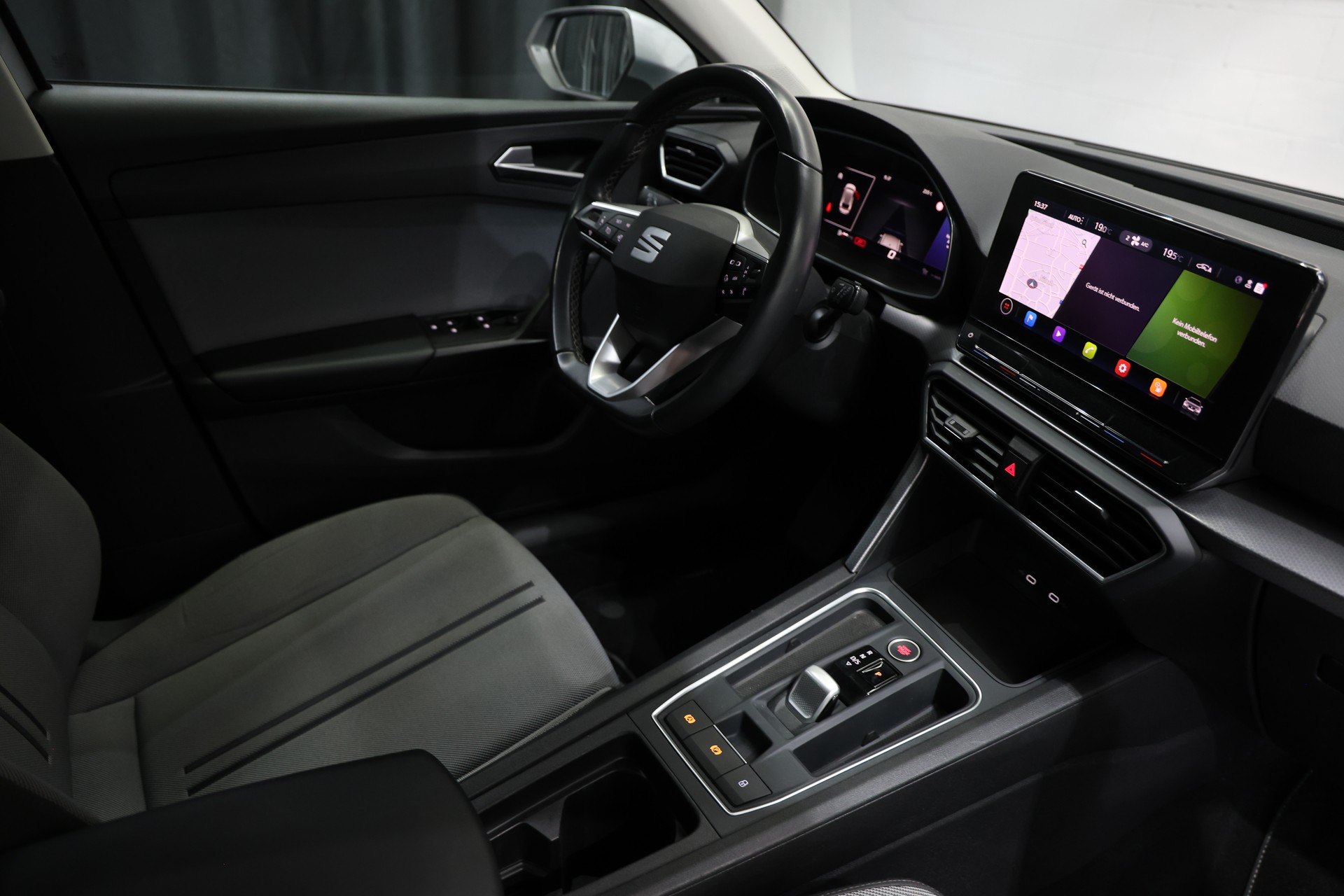 SEAT Leon ST 2.0 TDI EVO DSG Style-image-12