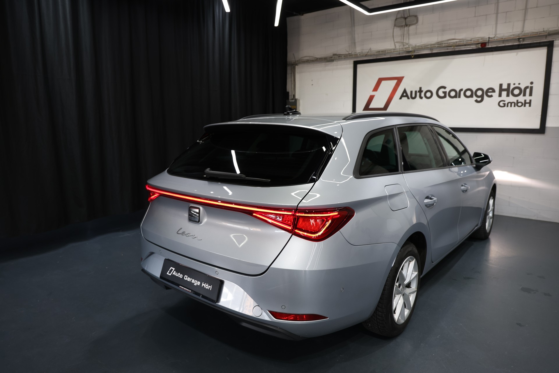 SEAT Leon ST 2.0 TDI EVO DSG Style-image-9